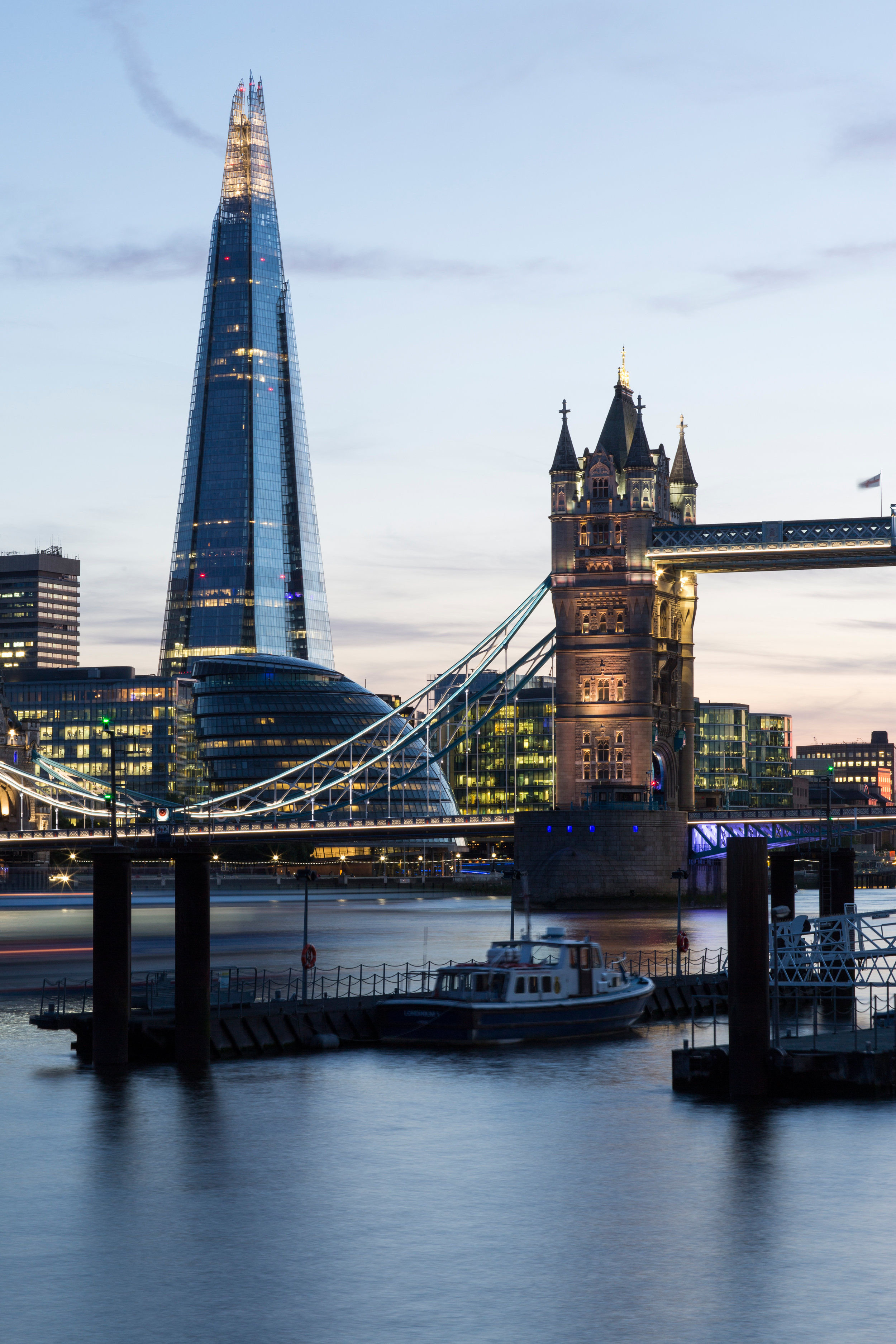 Shard&TowerBridgeLondon-0576.jpg