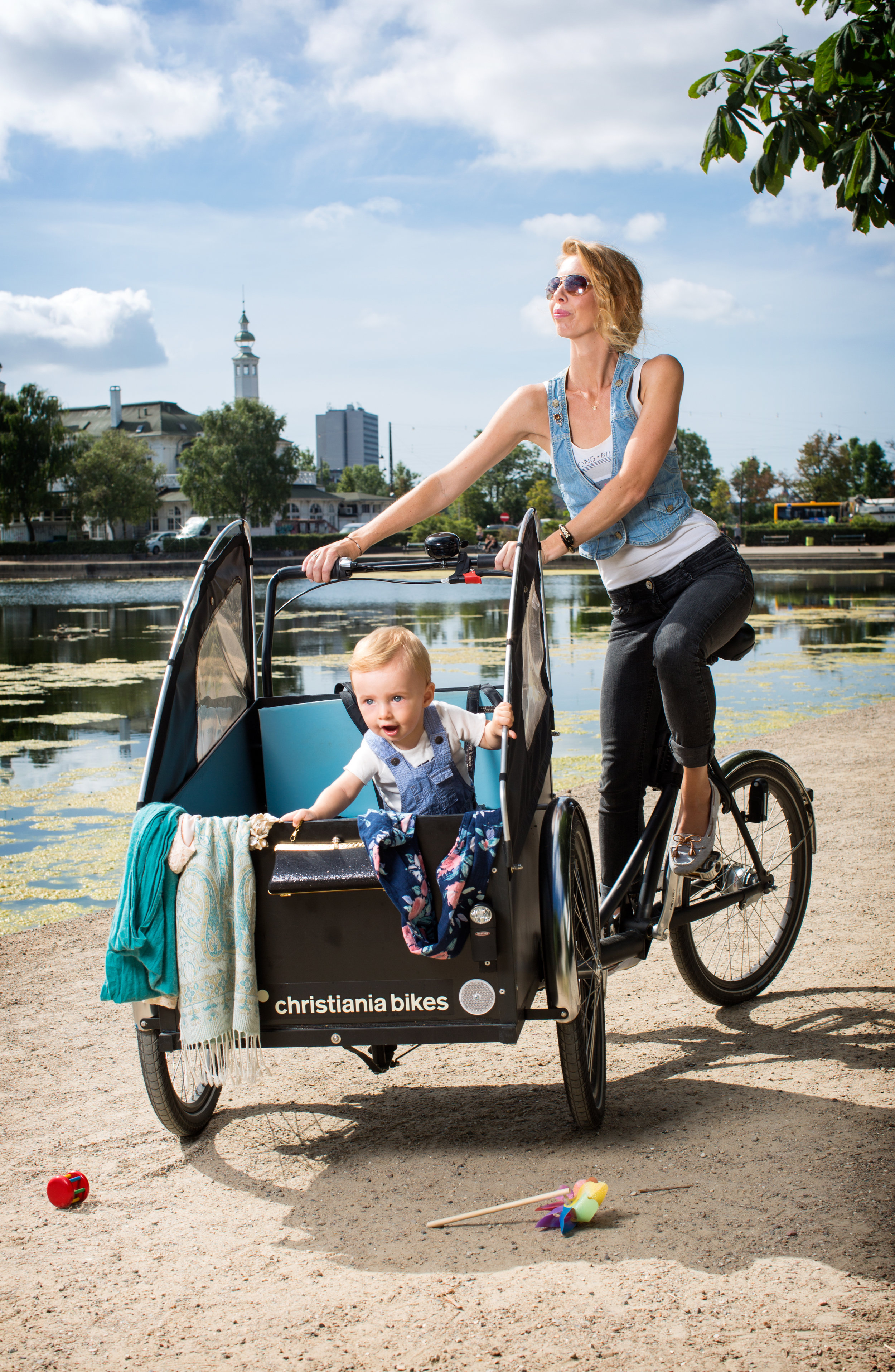 Mother and child cycling in Copenhagen, Denmark.jpg