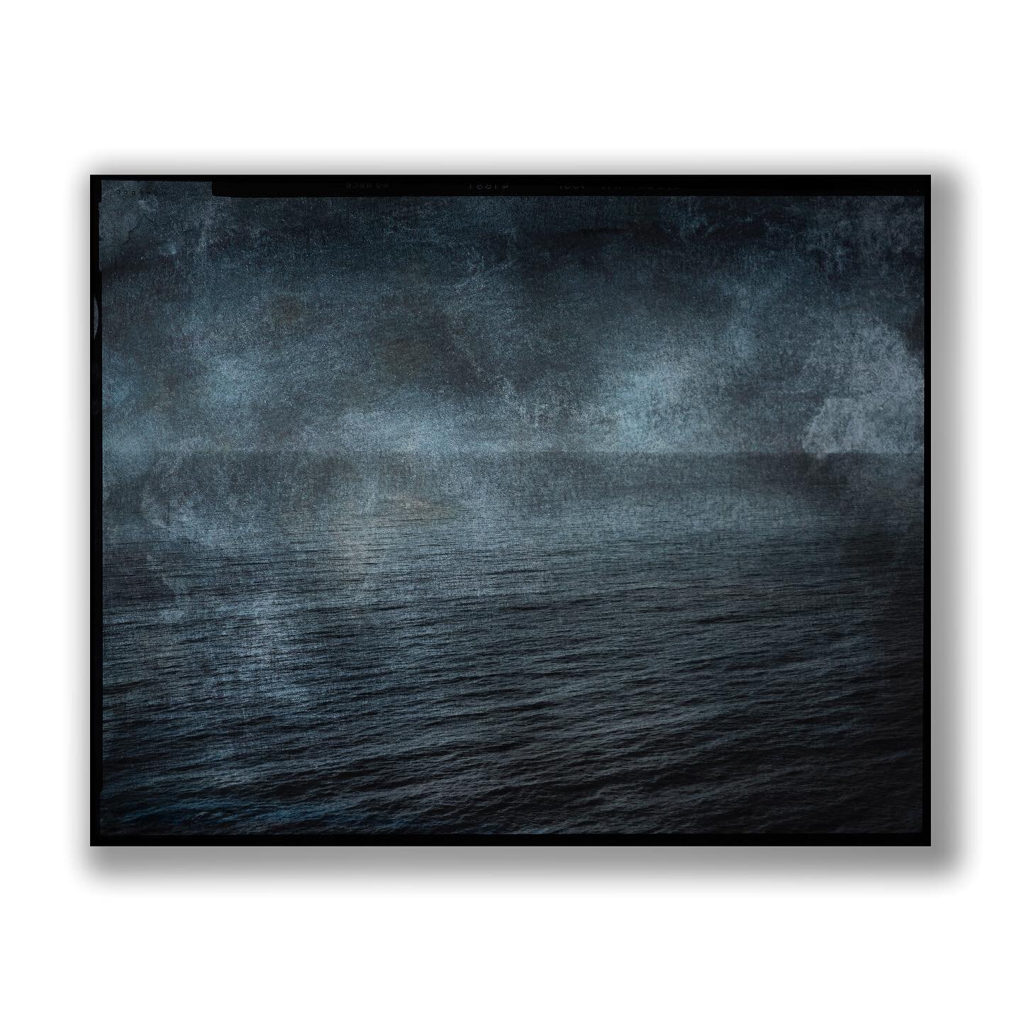 Image from new &lsquo;Untitled&rsquo; series 
.
.
.
#fineartphotography #artphoto #fineartprint  #seascapephotography #seascape #5x4film #paintingandphotography #filmphotography #seascapeprint #fineart #photopaint #photopainting #5x4 #landscapephotog