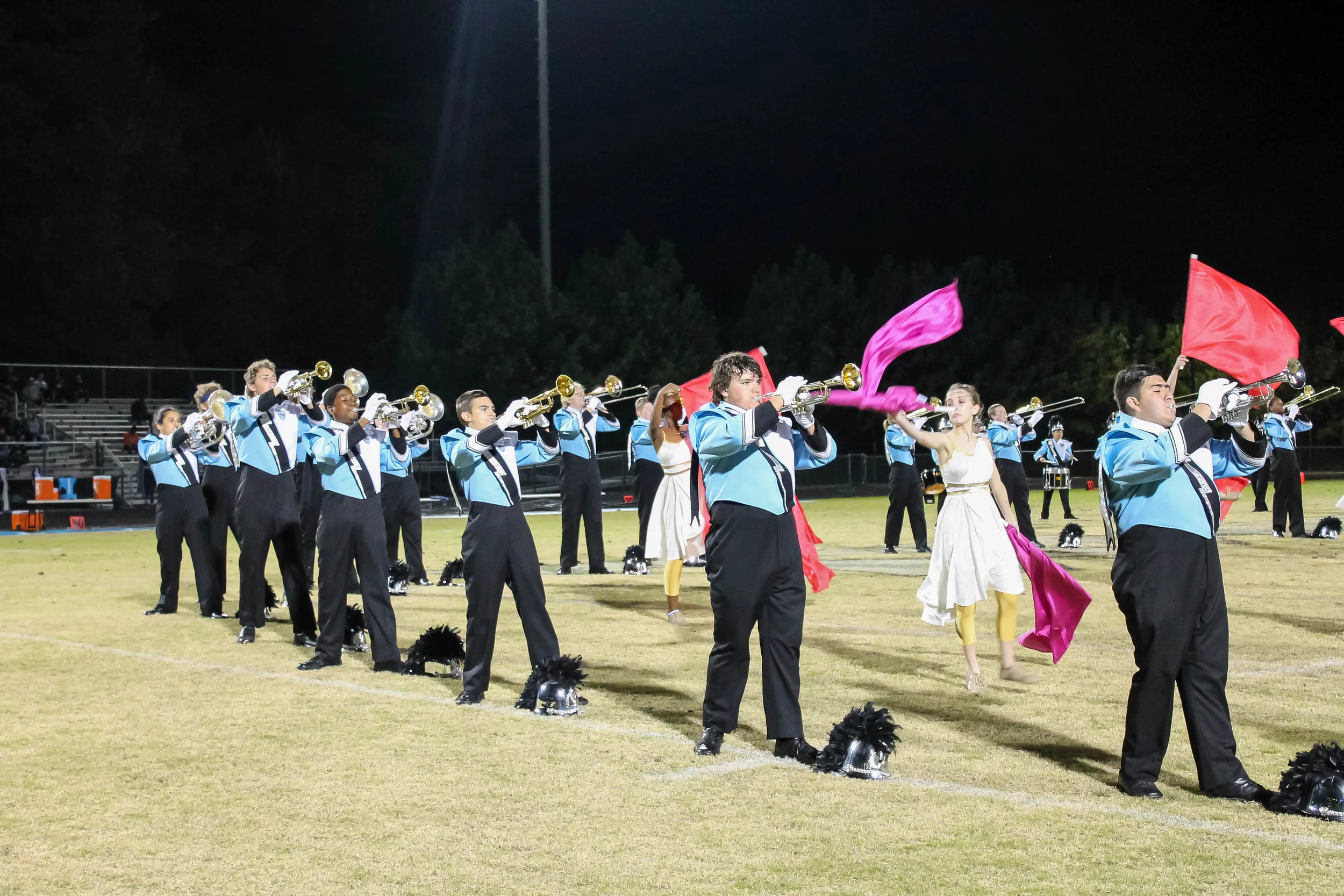 2018_1101_TMB-vsLCBird-SrNight-WendyG-157.jpg