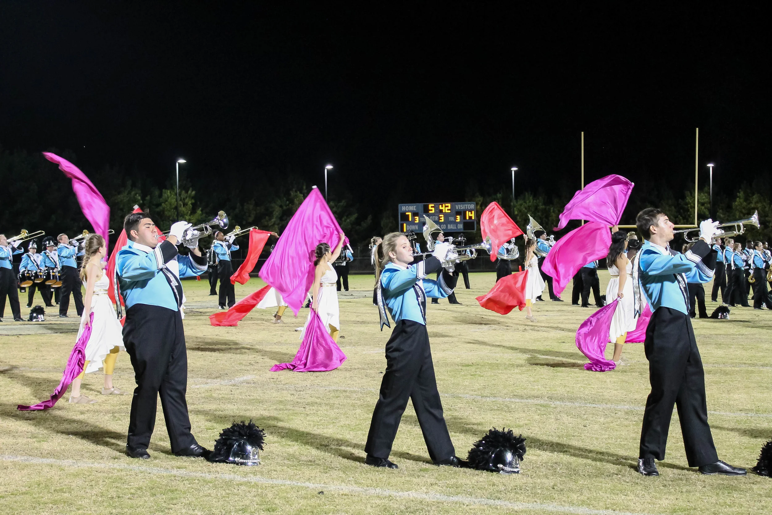 2018_1101_TMB-vsLCBird-SrNight-WendyG-162.jpg