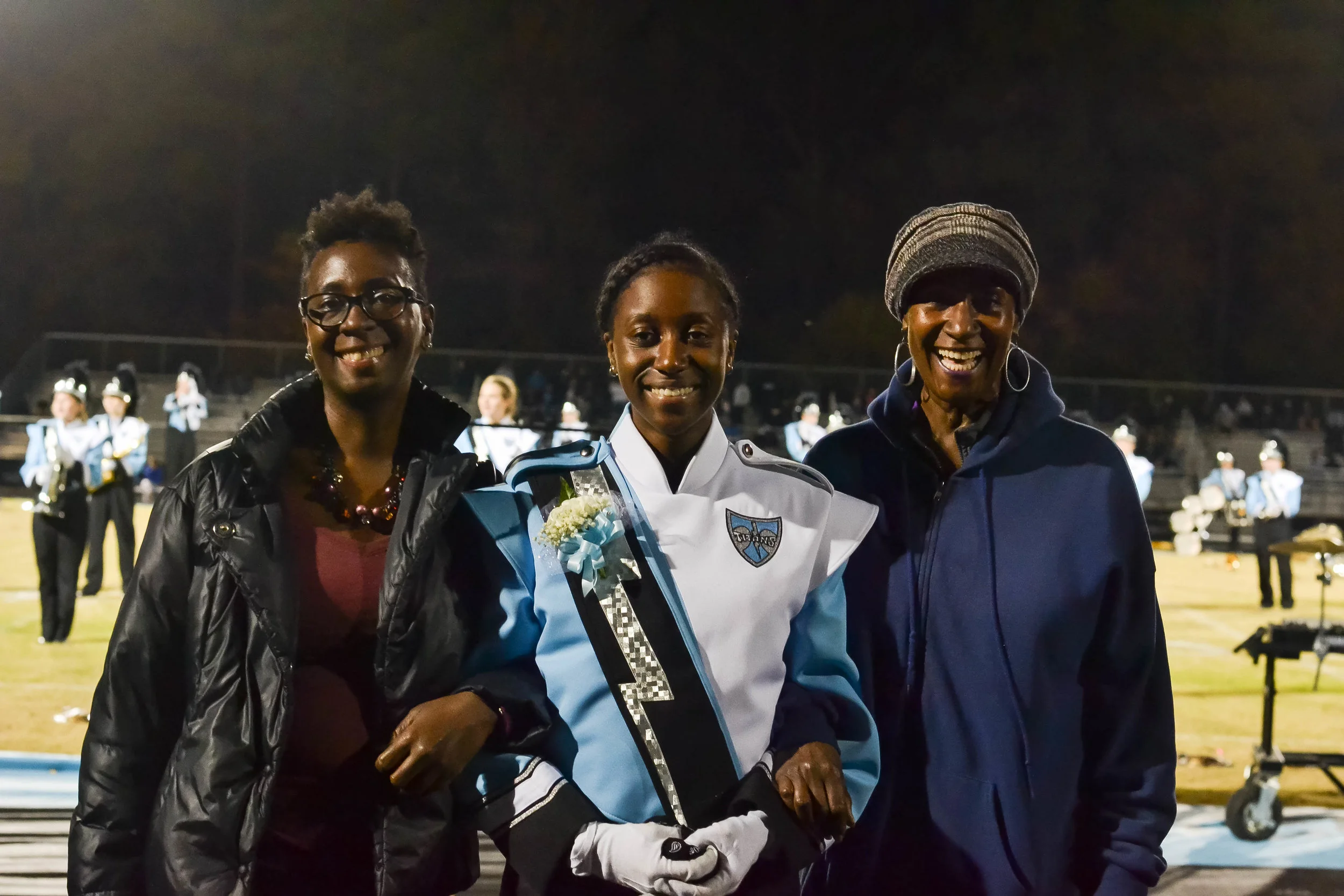 2018_1101_TMB-vsLCBird-SrNight-257.jpg