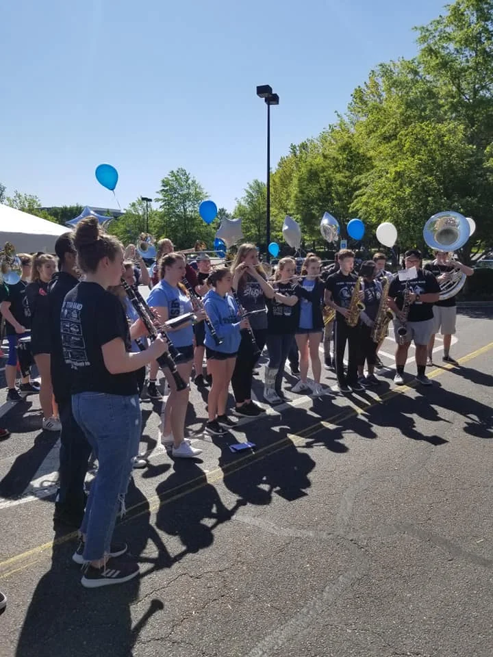 2019_0427_CHS-band-MakeAWishRun-7.jpg