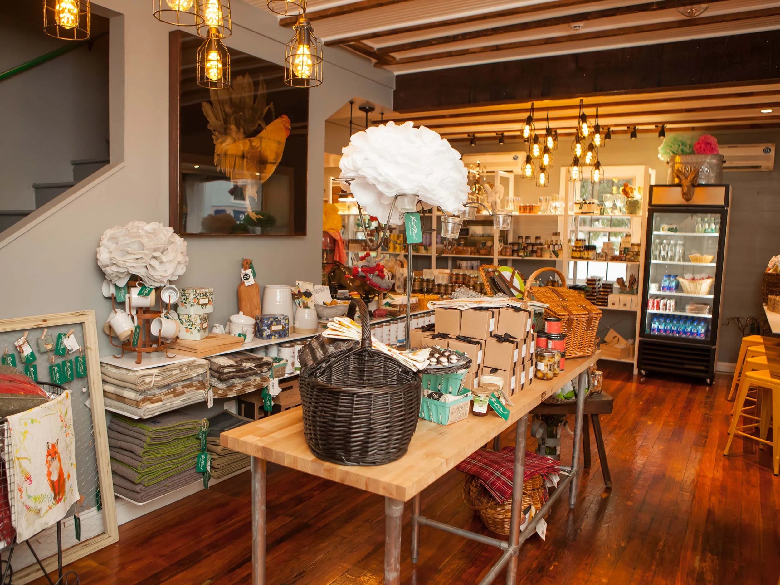 FRONT PORCH MARKET & GRILL