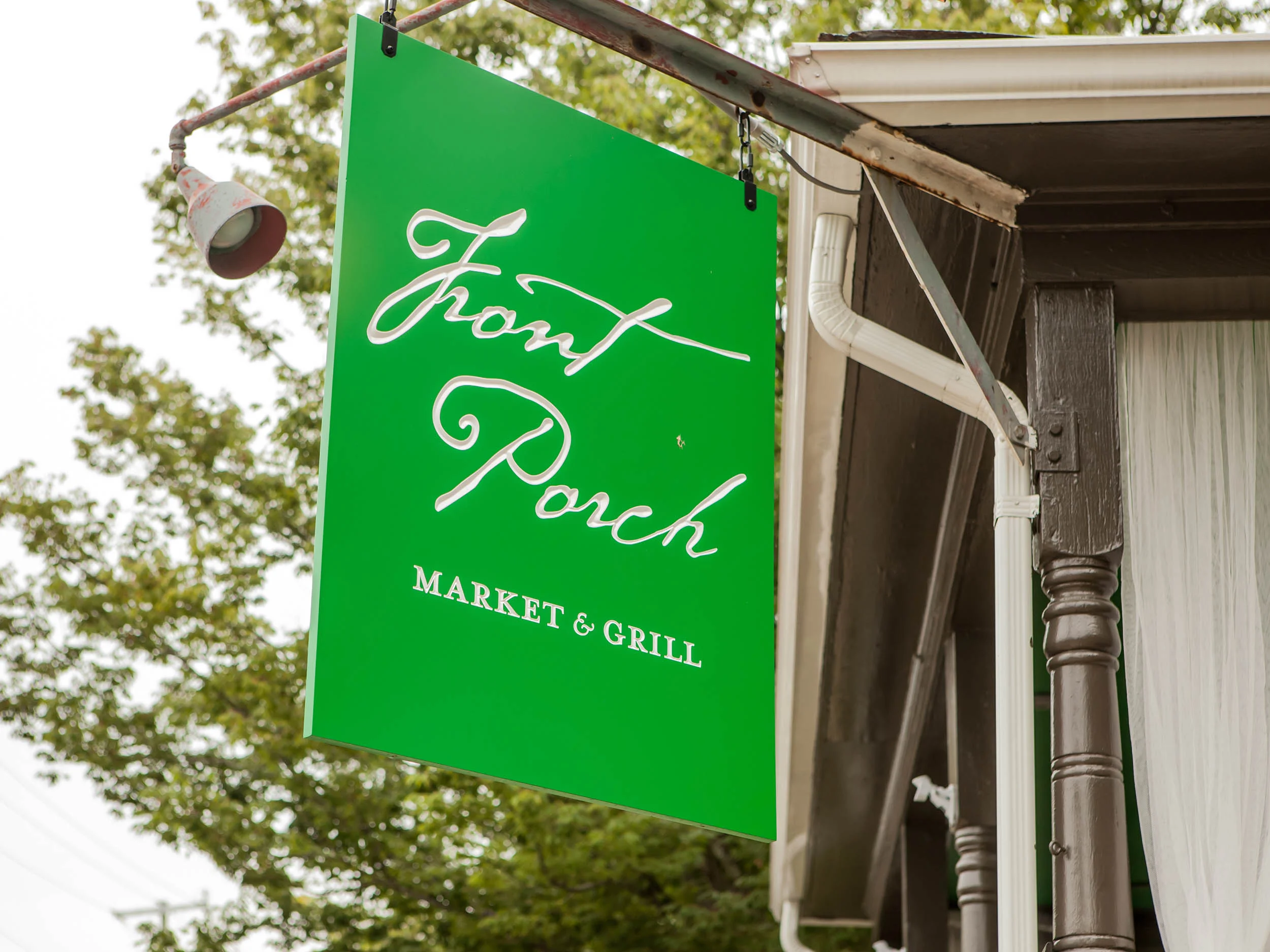 FRONT PORCH MARKET & GRILL