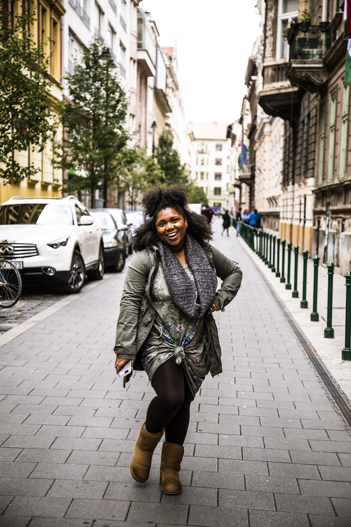 Black Girl In Budapest - Budapest Flow 8th District Tour