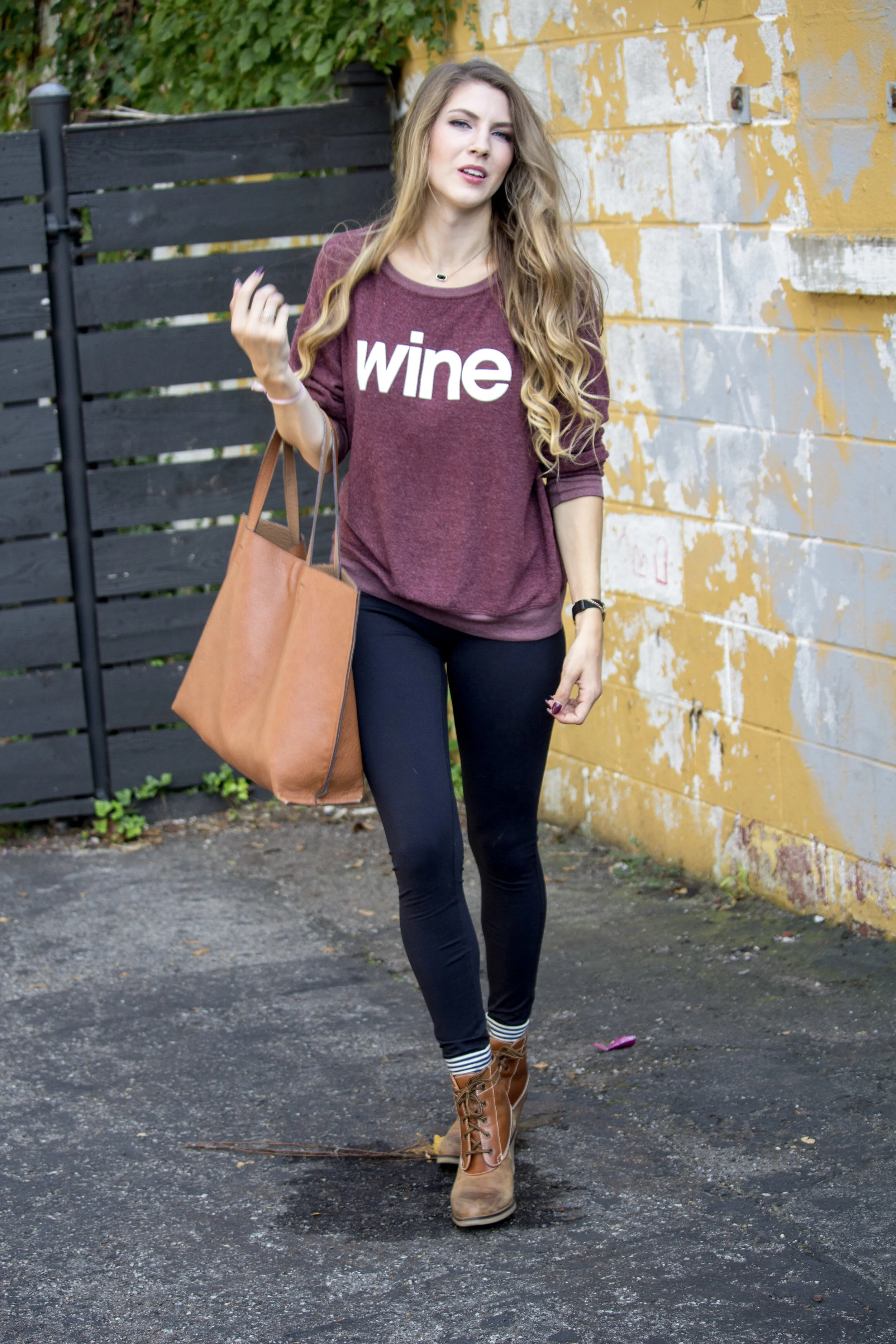 Clearly struggling with this outfit...