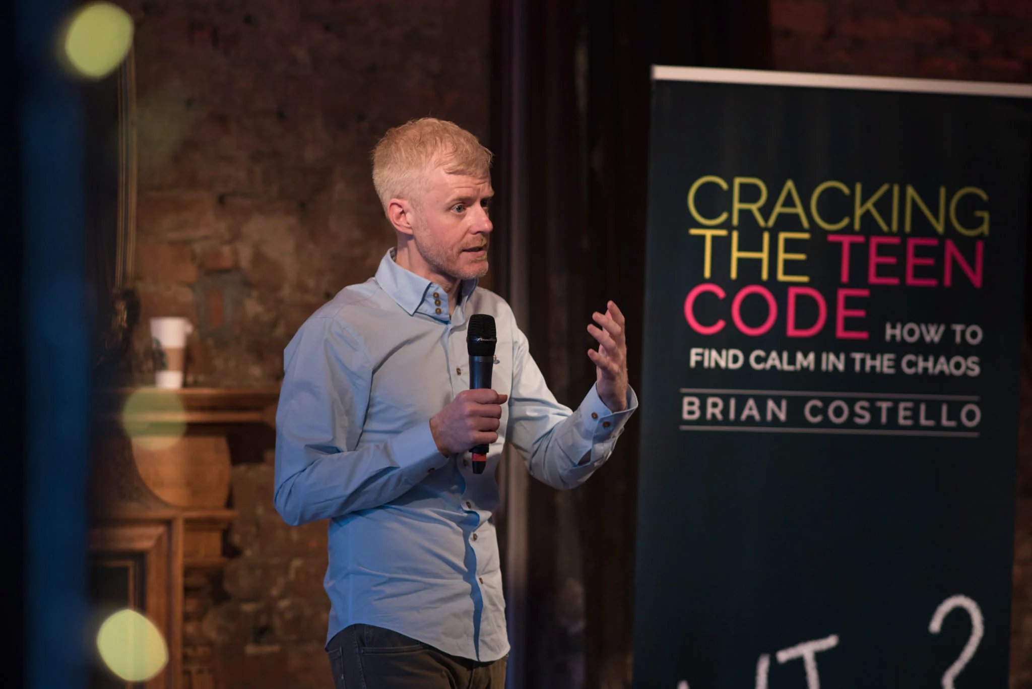 teen-book-launch-nlp-brian-costello-headstrong-29-glasgow-event-photographer.jpg