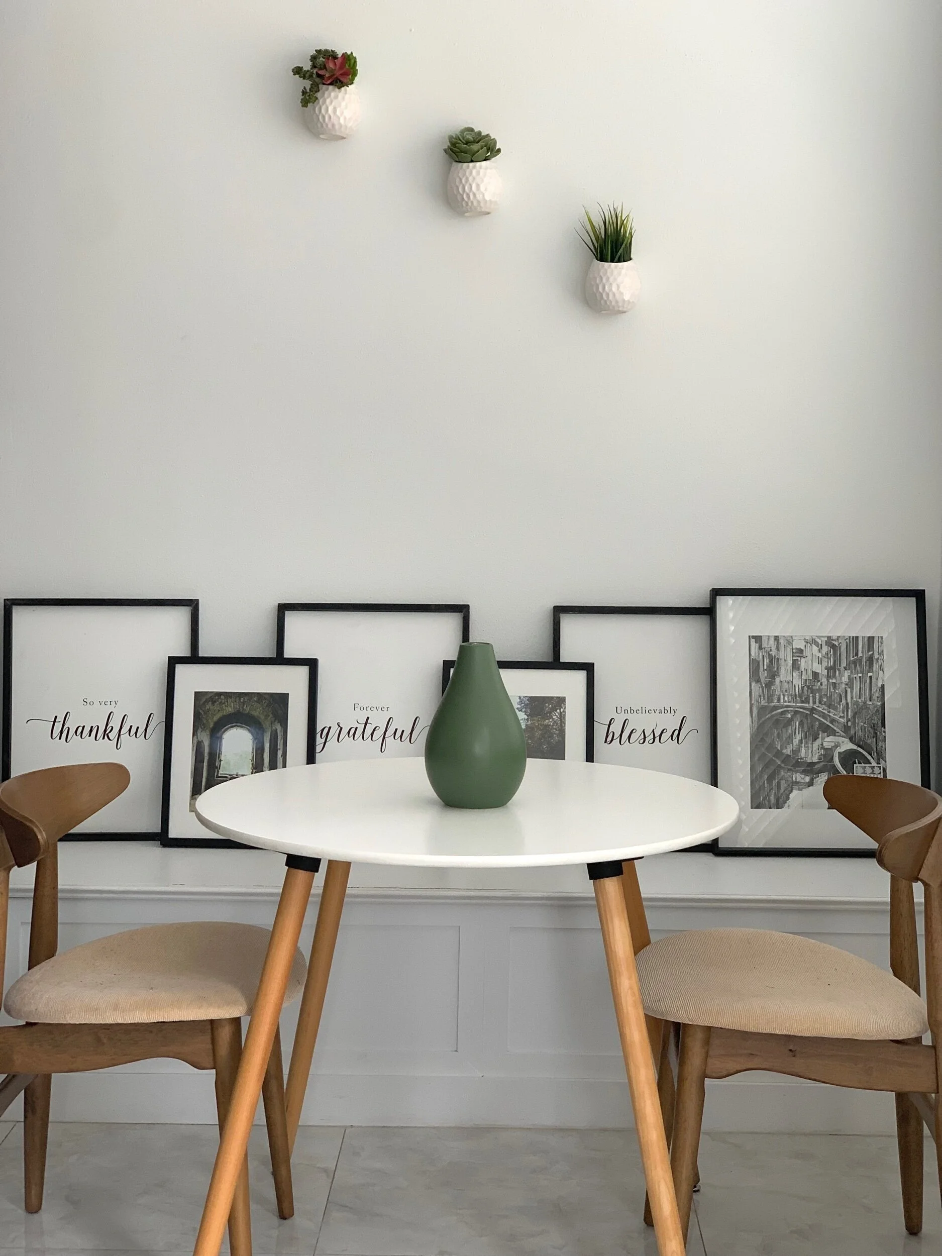 255A64FF-C85F-4E2D-96B1-B7F6D494C592