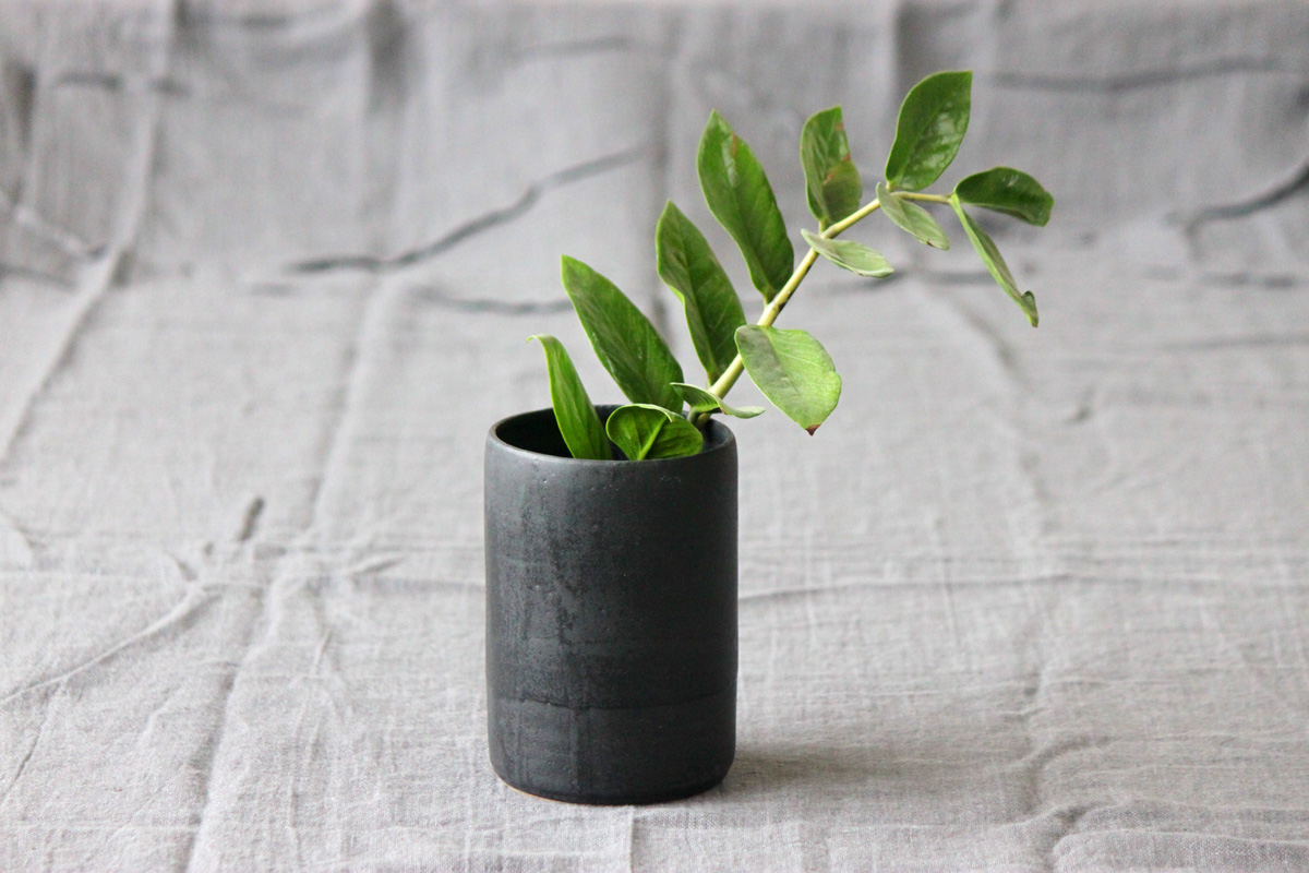 BlackVase_Tall_W.jpg