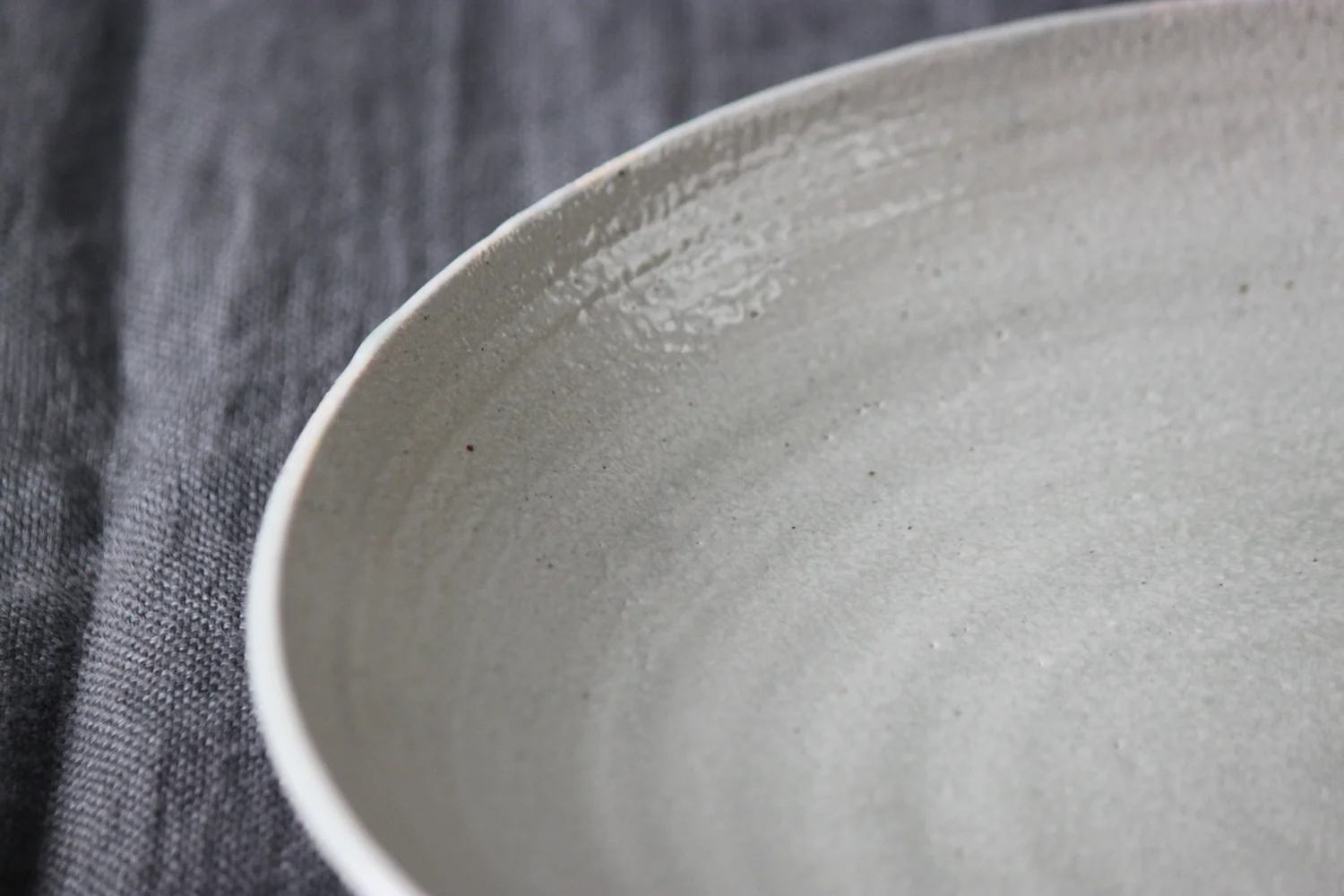 White_Drop_Plate_Closeup_W.jpg