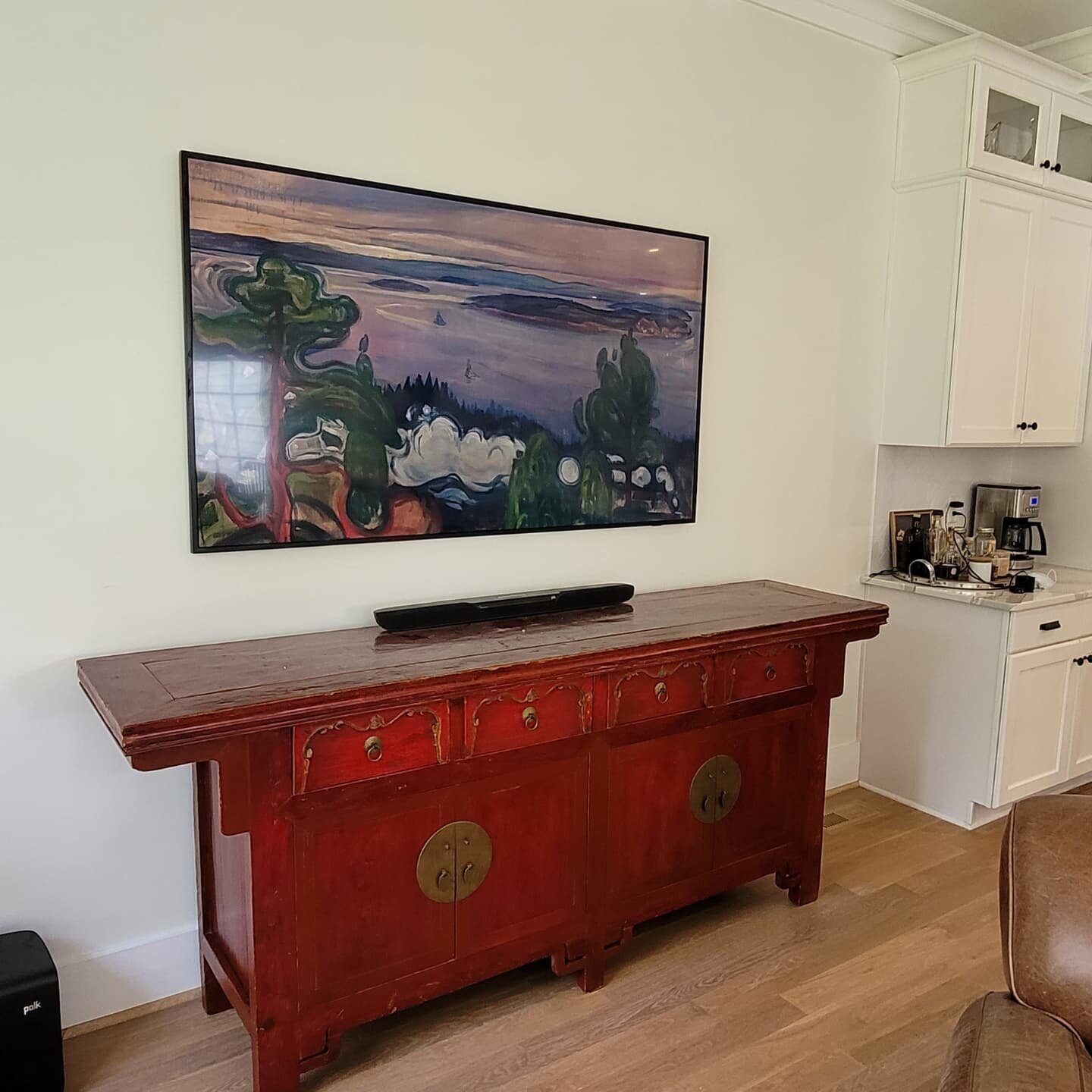 75&quot; @samsungus Frame TV wall mounted with black frame and connected to @polkaudio Magnifi One soundbar. (TV shown in Art Mode 🖼 ) 

#quality #clarity #craftsmanship #jaaudiorva #audiovisual #audio #video #media #construction #fireplace #interio