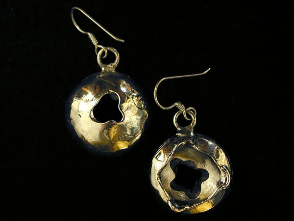 Pod Earrings