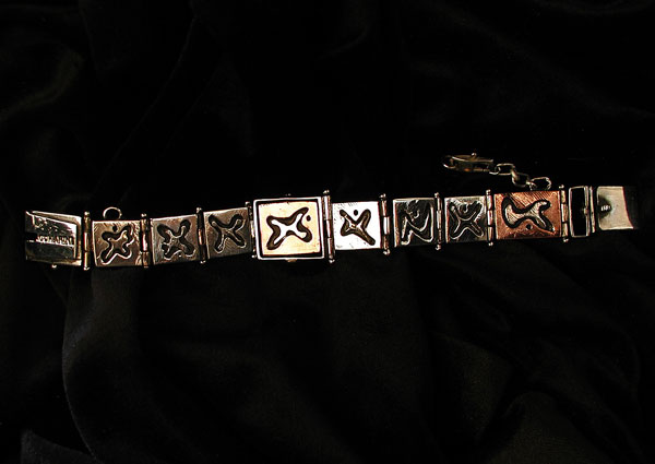 Reversible Link Bracelet