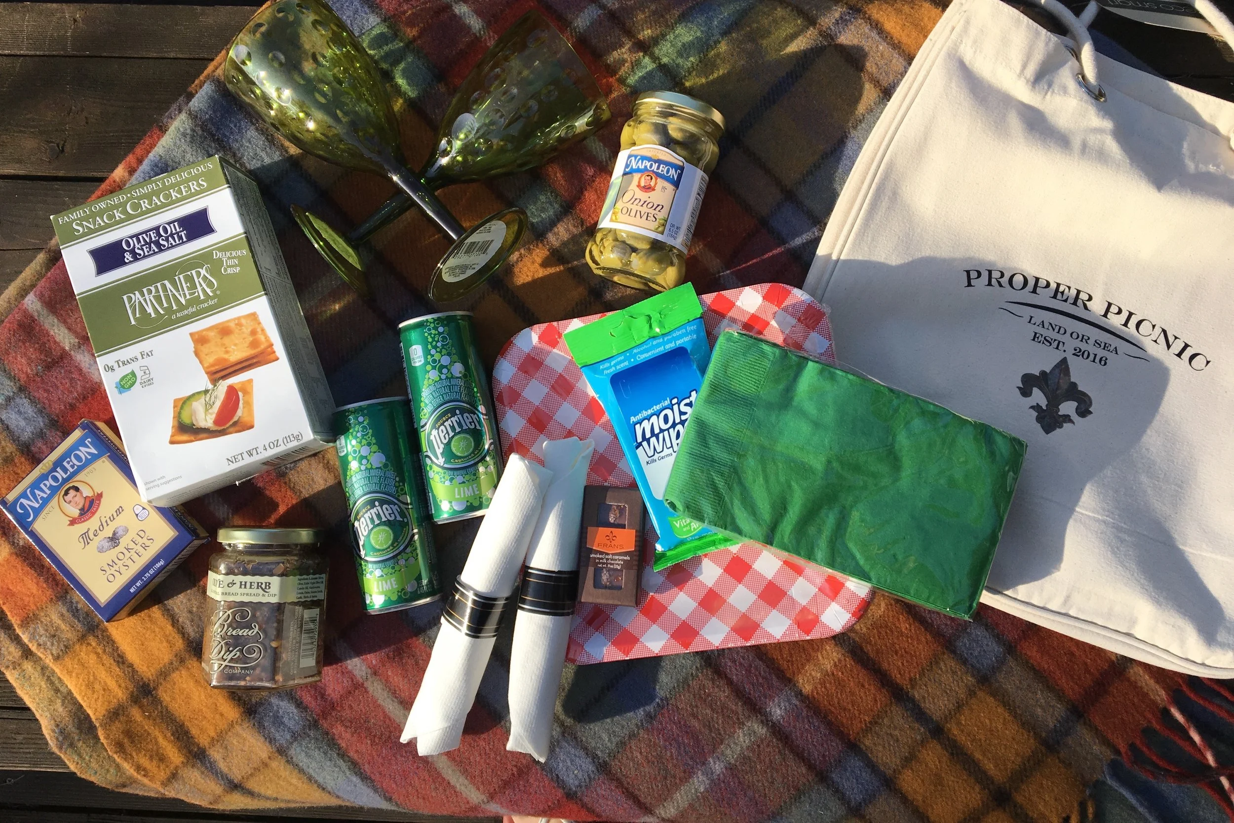 Pearls of the Northwest (Smoked Oysters) Picnic