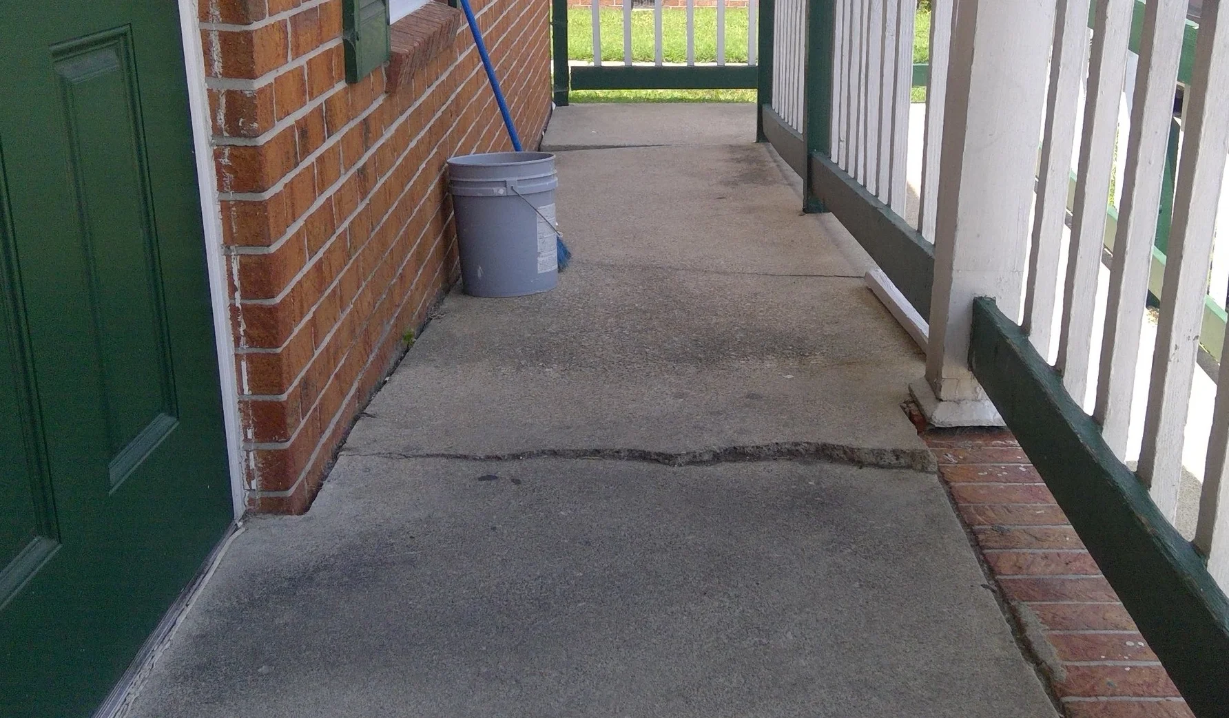 unsafe_sunken_porch.jpg