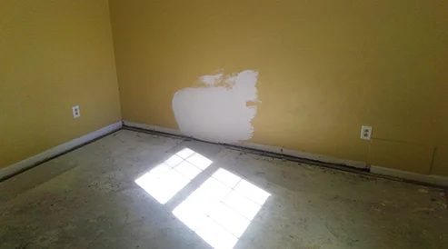 settled_garage_slab_foam_lifting.jpg