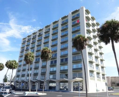 Cape Royal Building: Suite 522