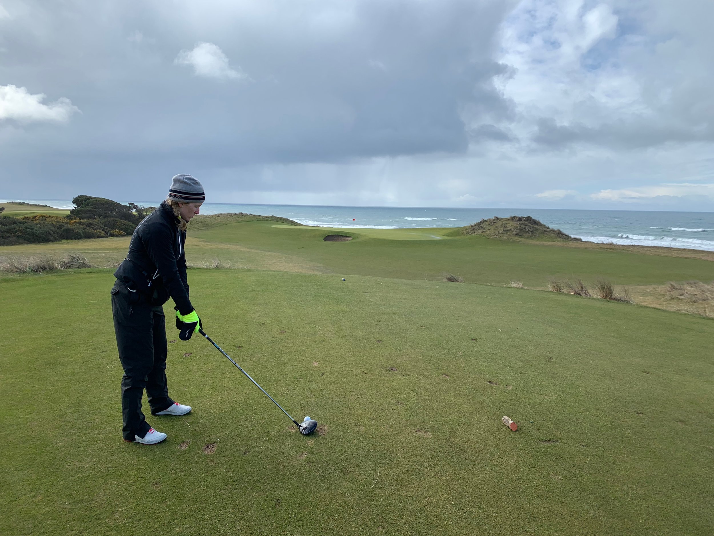 Bunt driver at the 12th