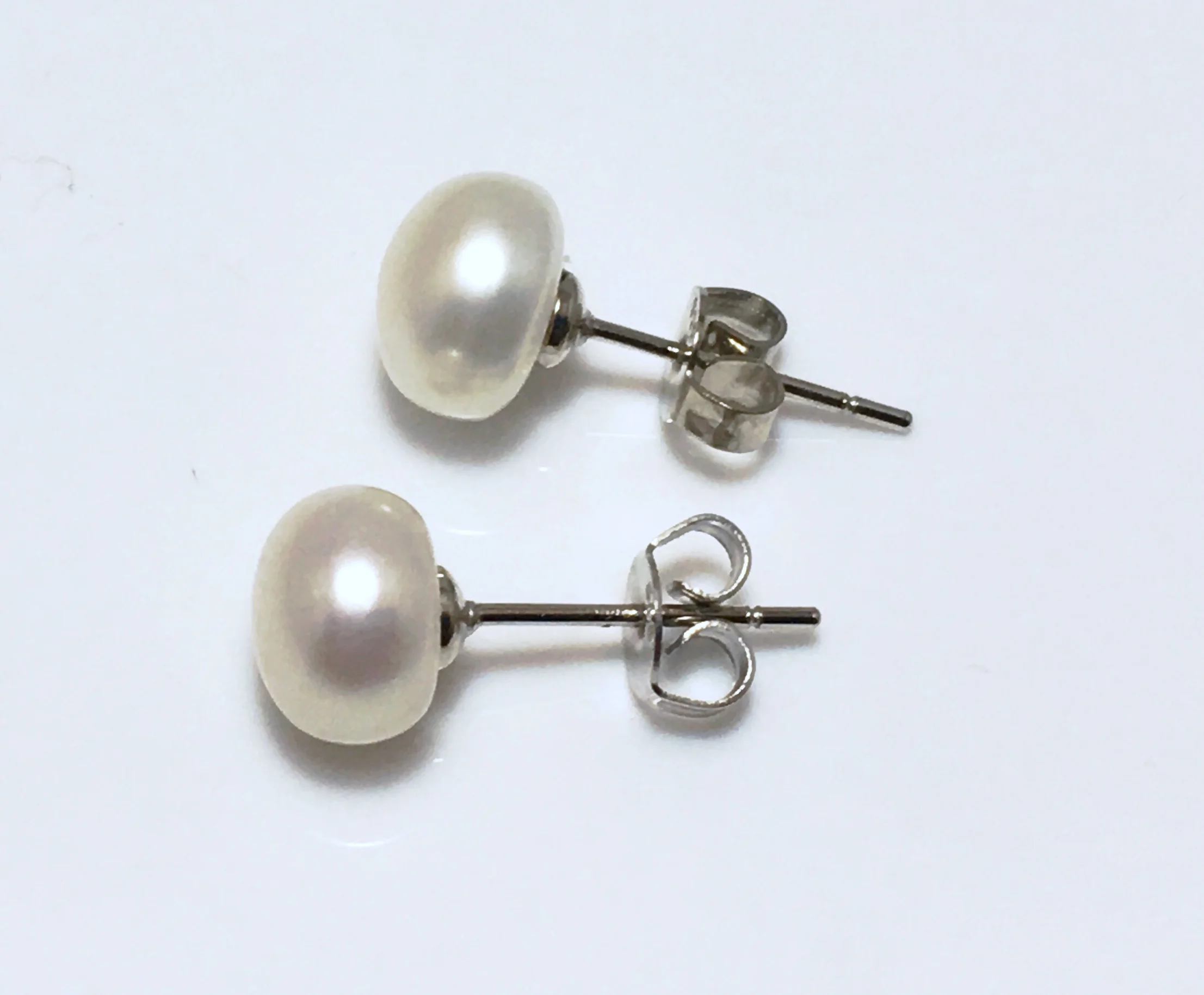 7mm earrings.jpg