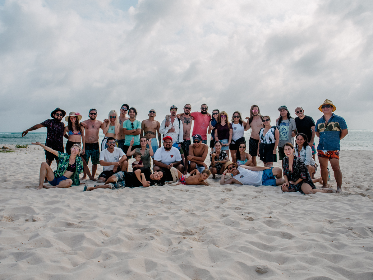 The whole crew at Punta Sur. Pic by Yoshi Travel.