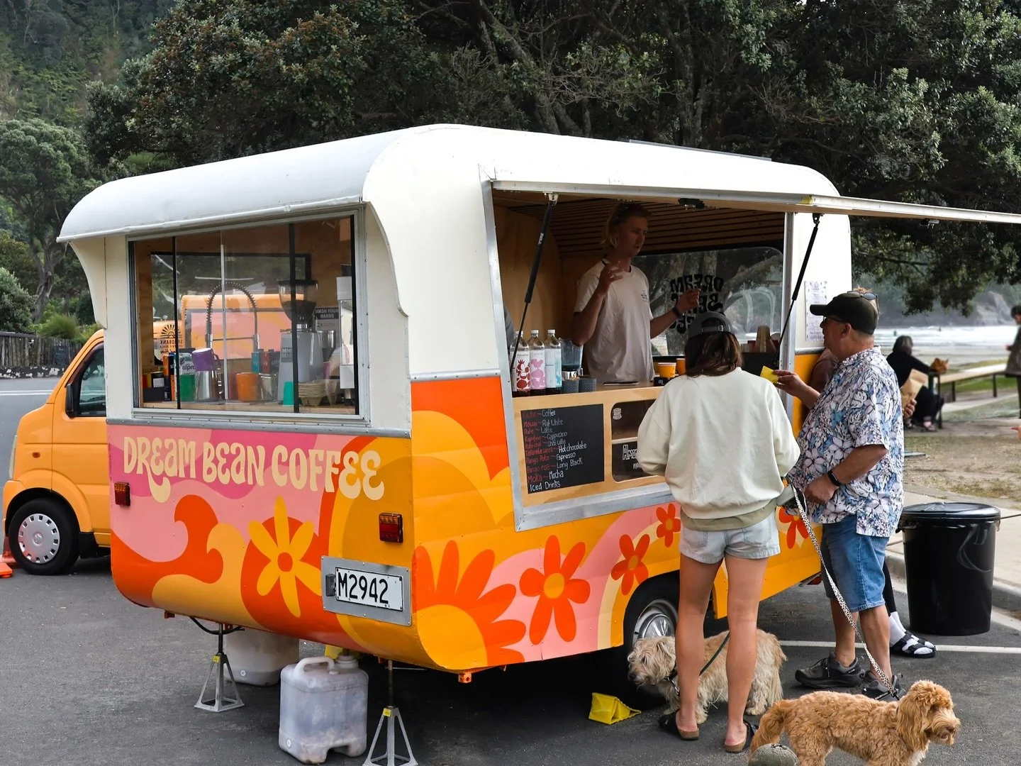 Dream Bean Caravan - the younger sister of the Dream Bean cutest-little-truck-there-ever-was. Hand painted for the cool cats at @dreambeancoffeenz, to be found parked up at various seaside spots in Whakatane. Painted last year, but I finally have som