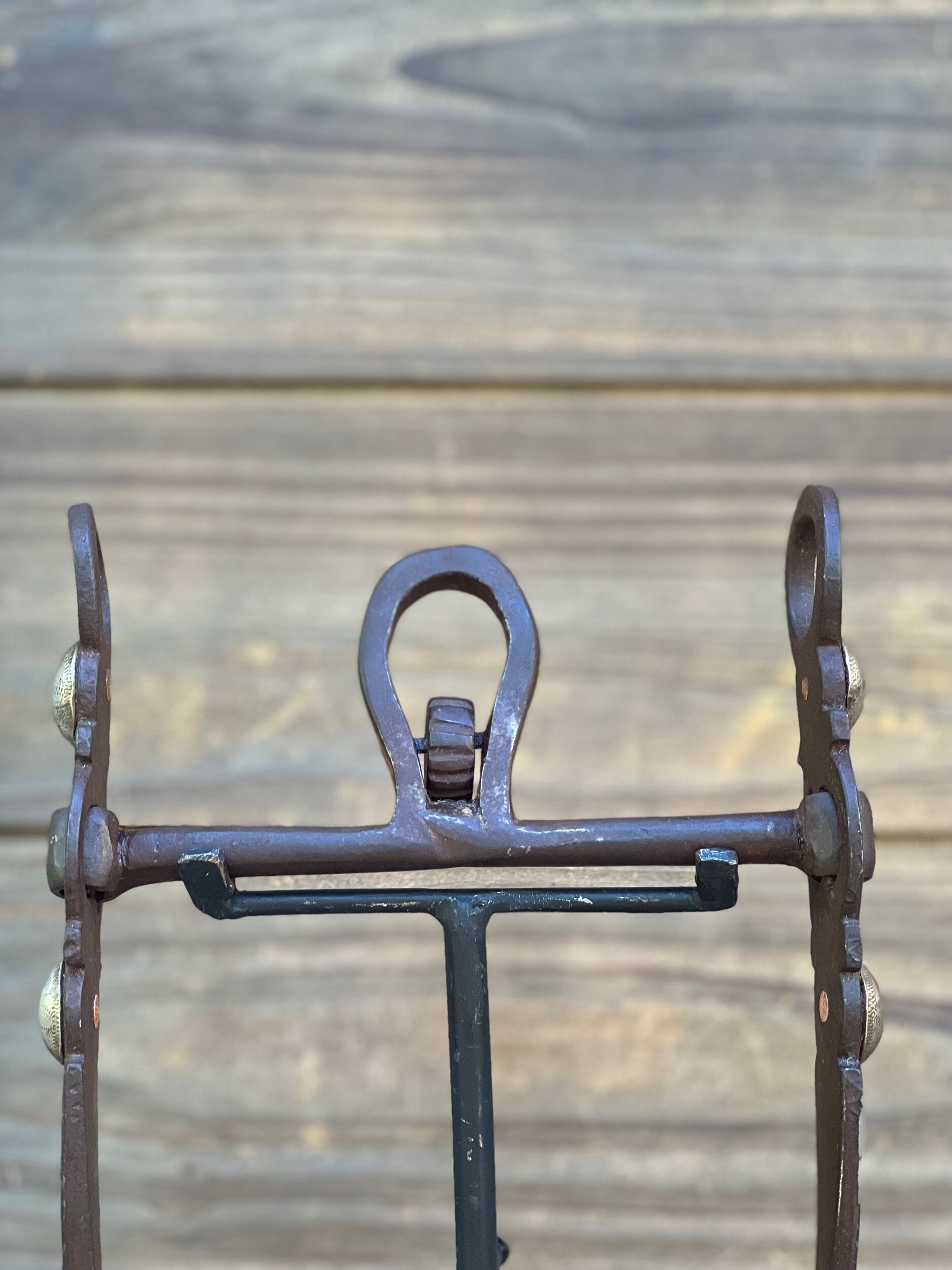 B4708D19-4355-4B84-8196-BDDD4171C2D9