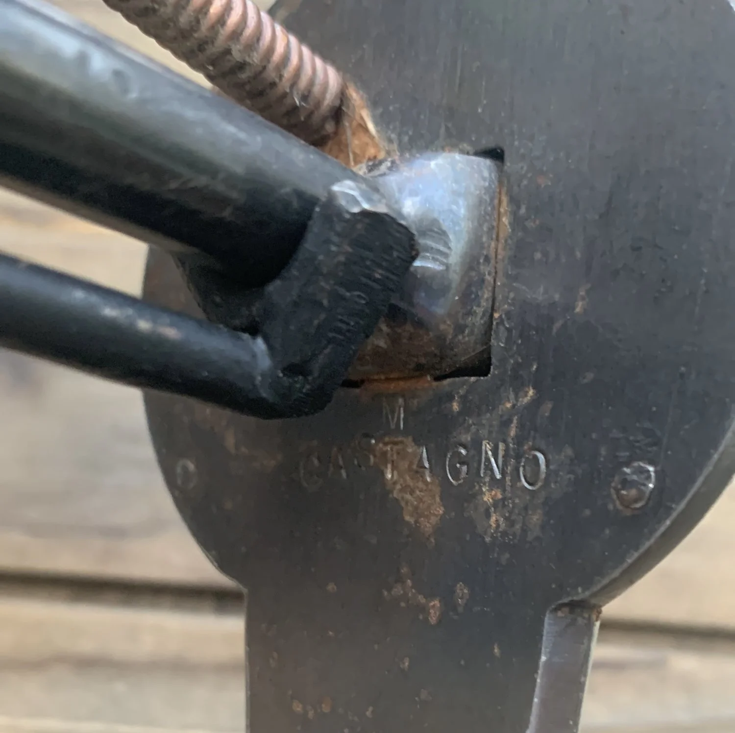 6D0C5248-203C-4BAD-BF95-4A0691A709F6