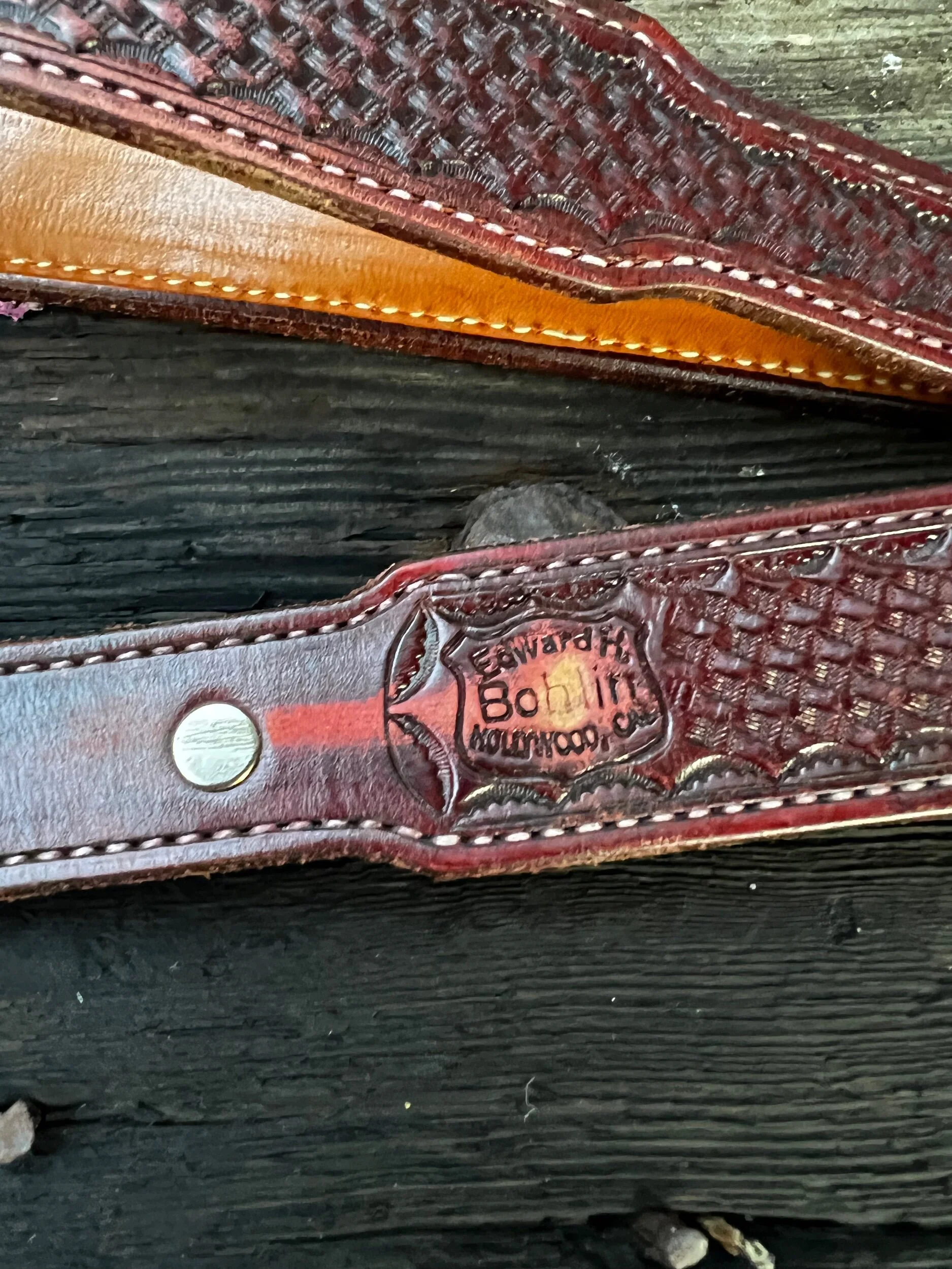 9C94A340-0CA0-44F4-B7C8-E8E195720CE0