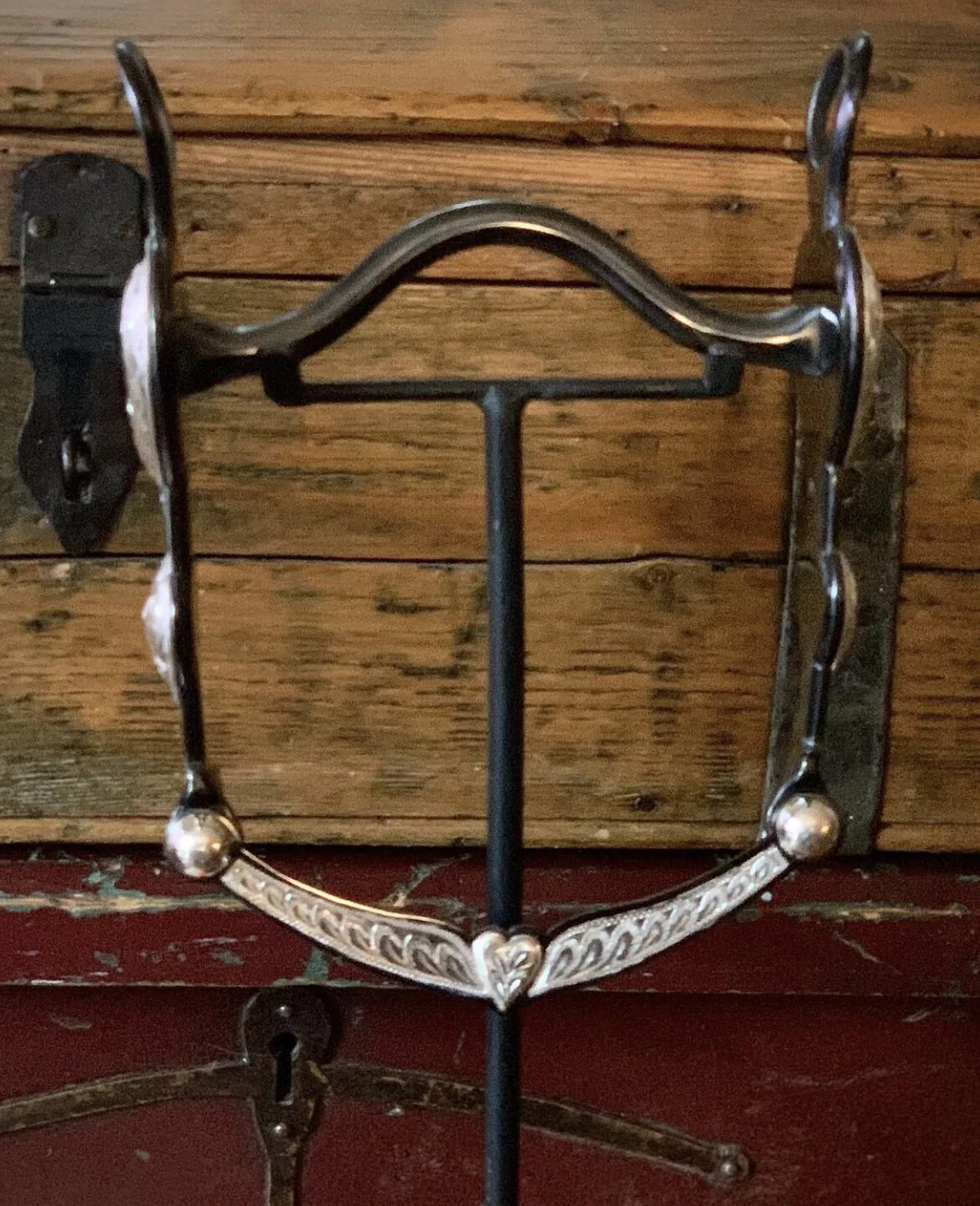 A826EE99-6FFA-45AC-B359-551D418FDAFA