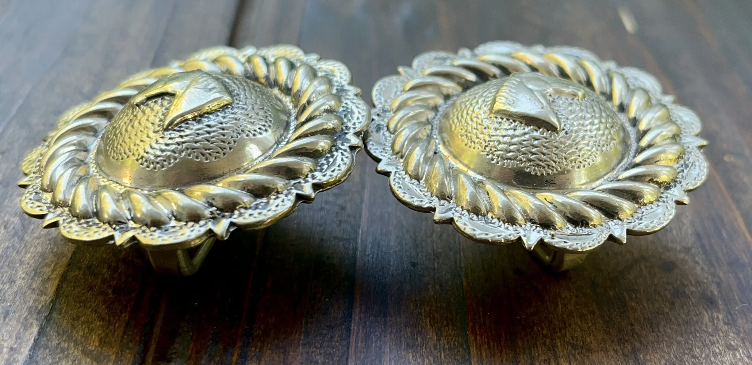 D138B9C0-C4C2-4503-A588-EDE76DDB2084