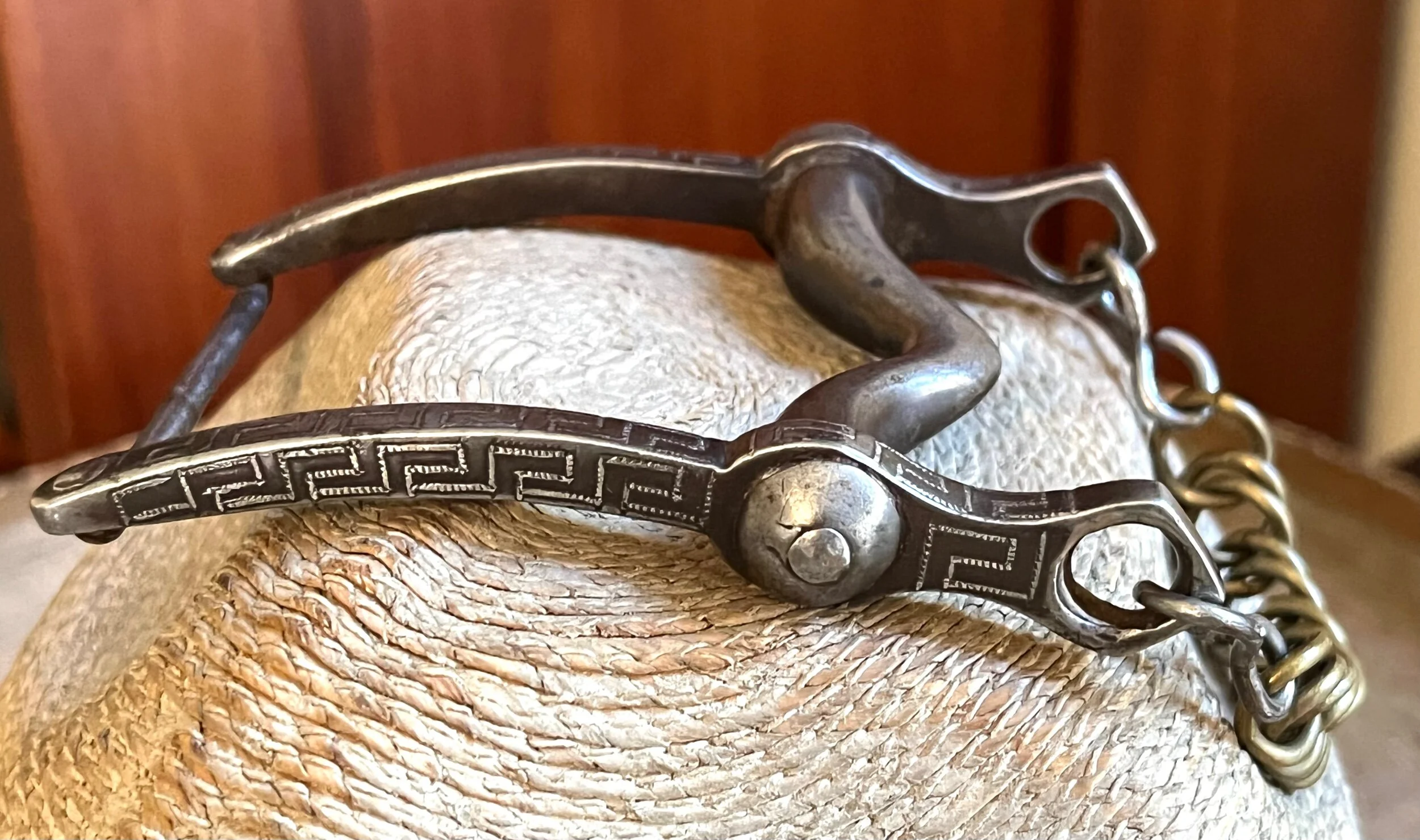 EF55FB9C-272C-4A7A-BE24-F0B1FF6C5582