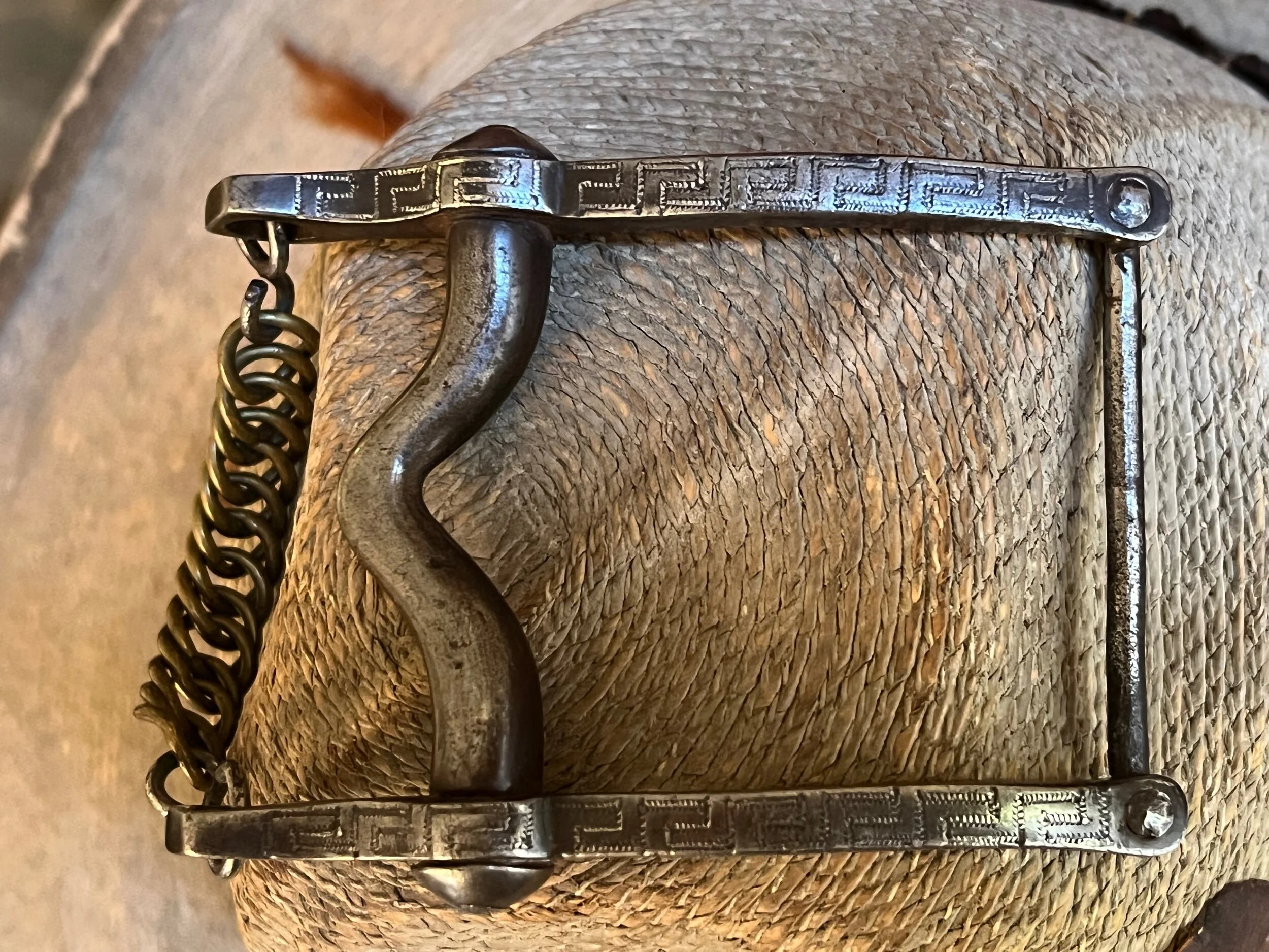 E8C6BC5E-47D0-4E3D-9C95-C3292454635F