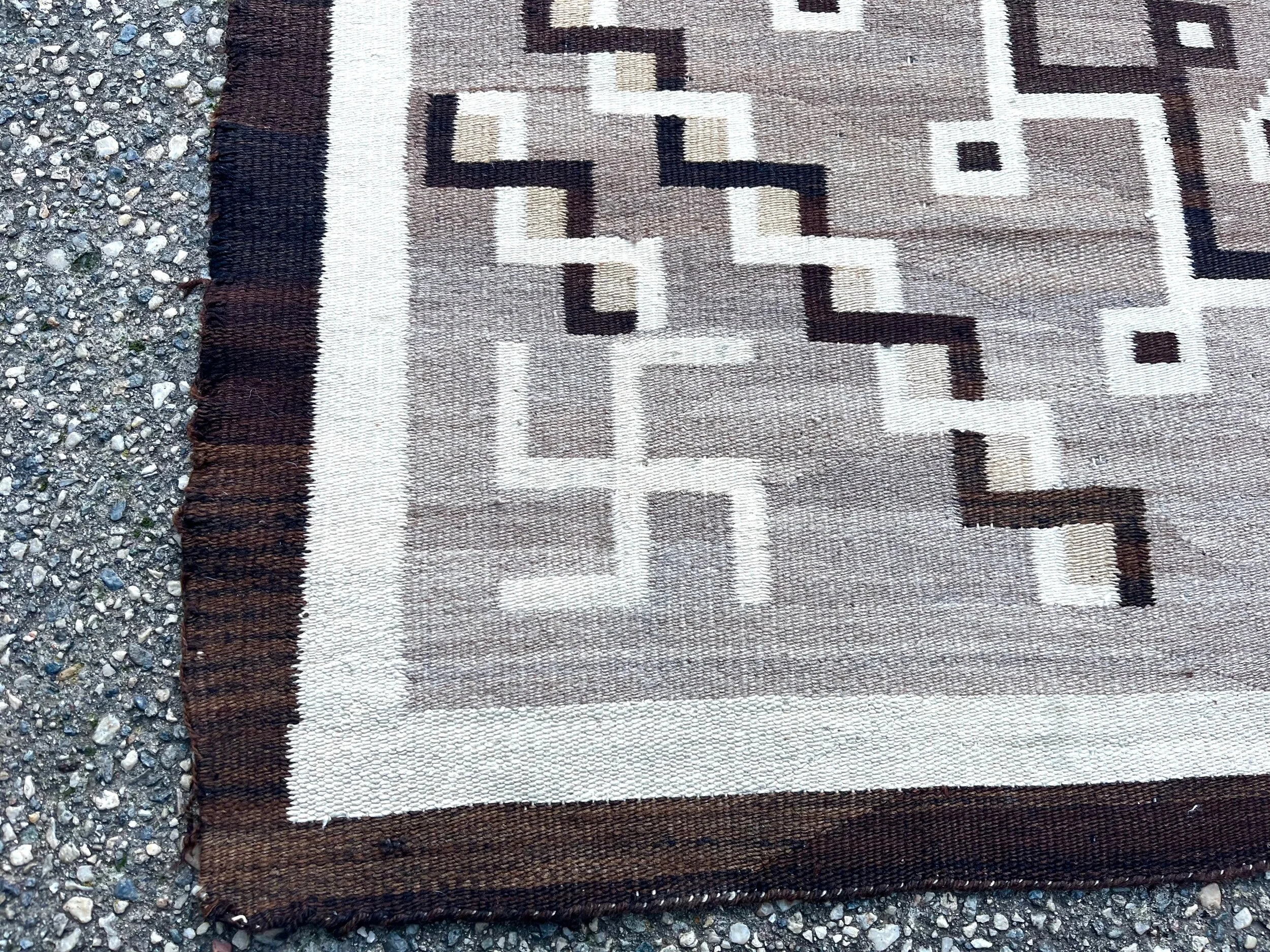 F8B5C51B-65CD-4A95-B9AF-B991FD8AF3A2