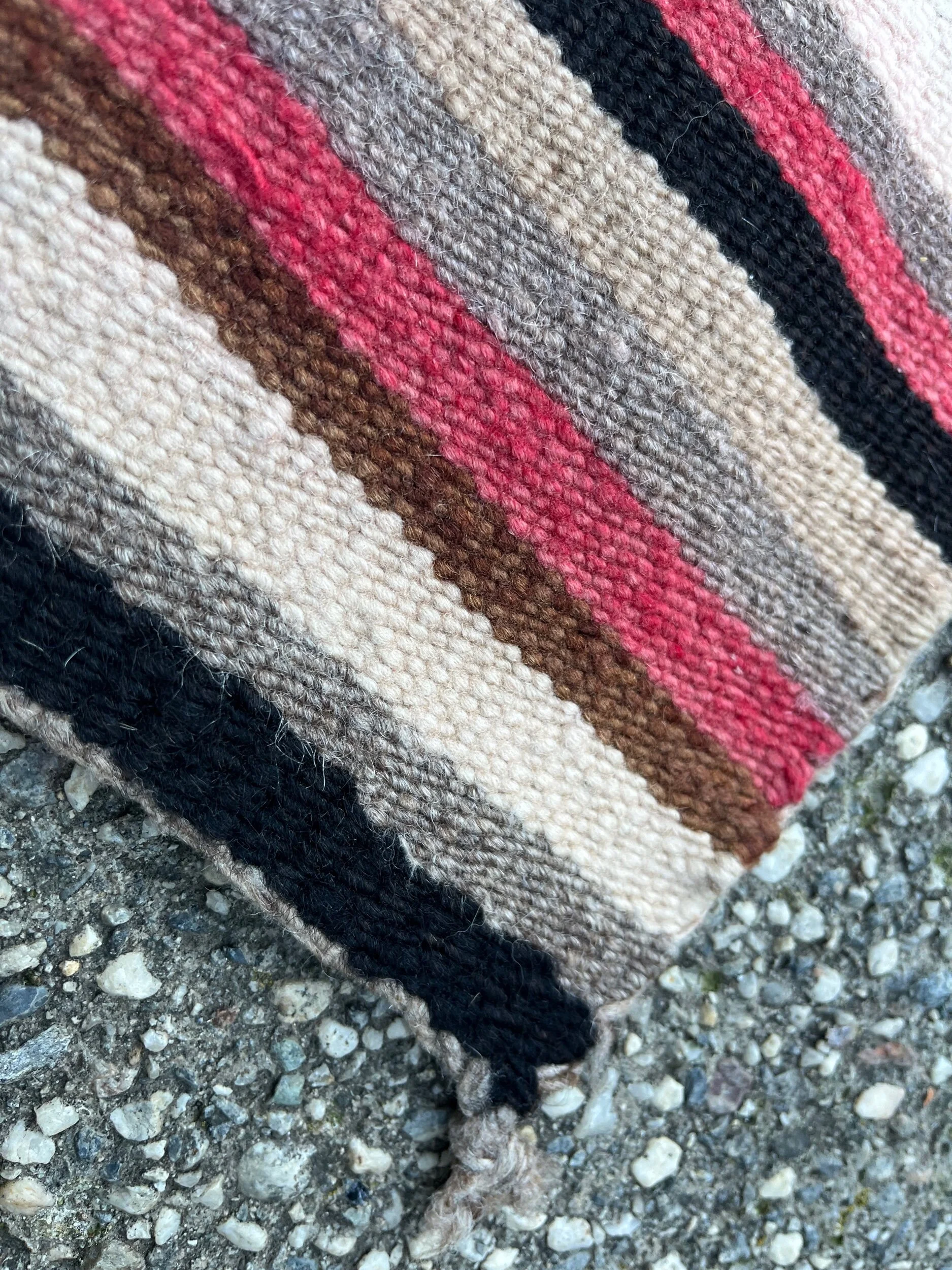 3E556DB0-E1B8-433F-84EE-A44268F130EF