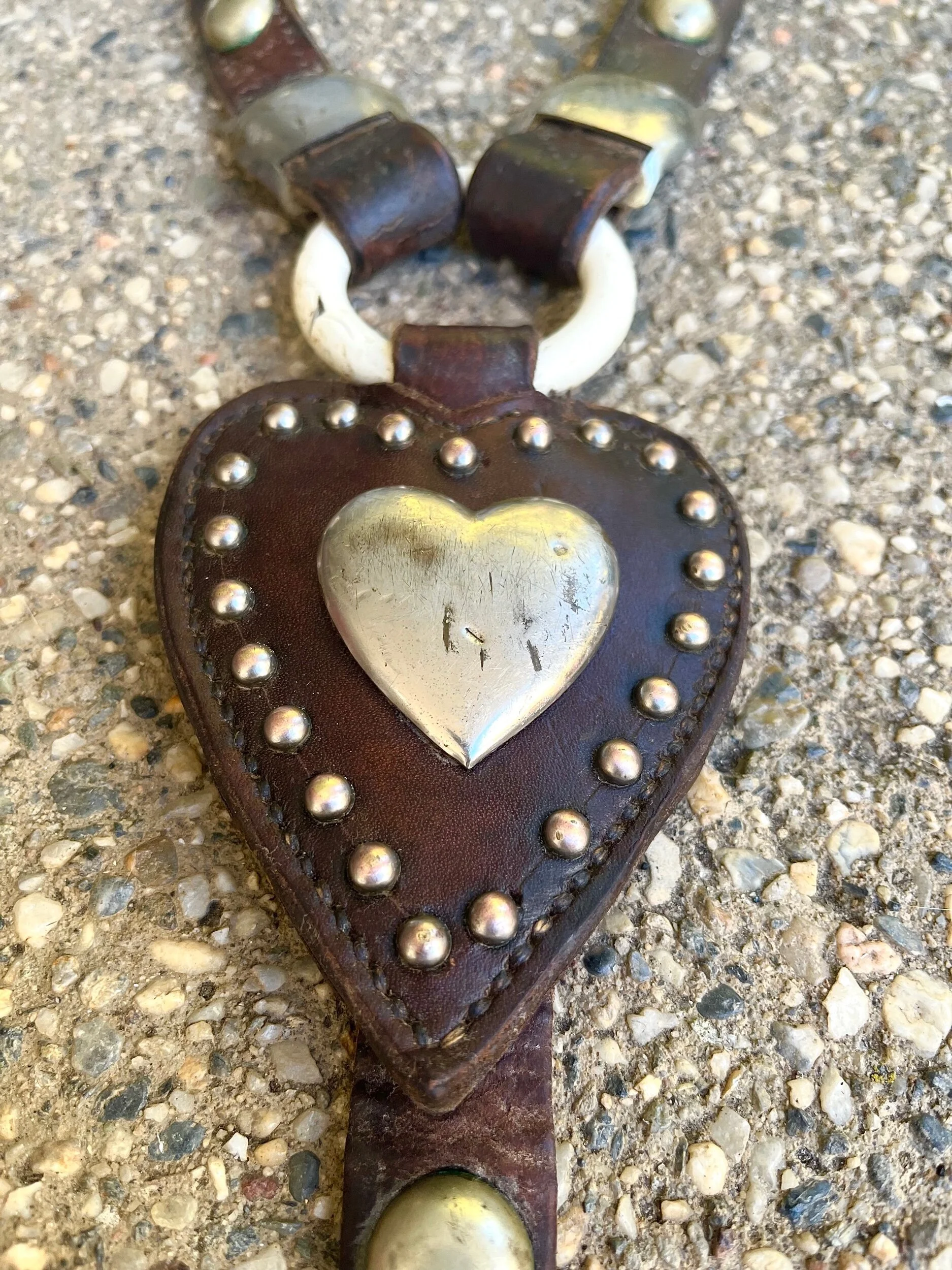 4F747098-CDAD-403B-88A8-A7E86E9CE1D8