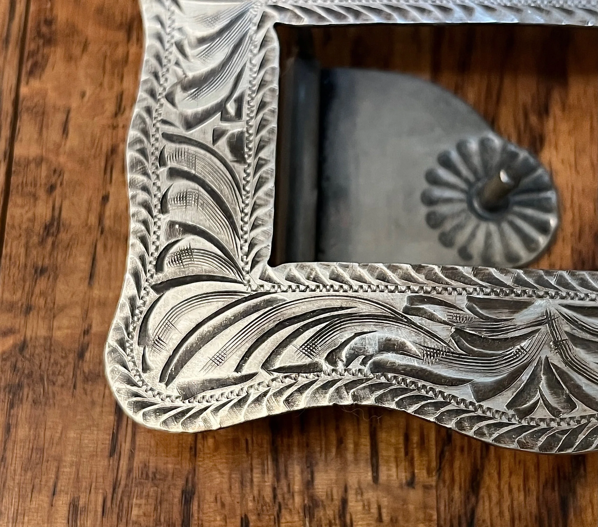 1E00802B-2F16-4928-B390-3ACE78C945FE