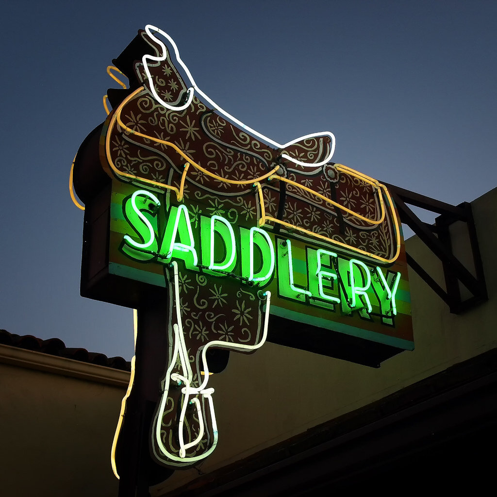 AADB3ADD-5E18-486C-9BF8-86A300719701