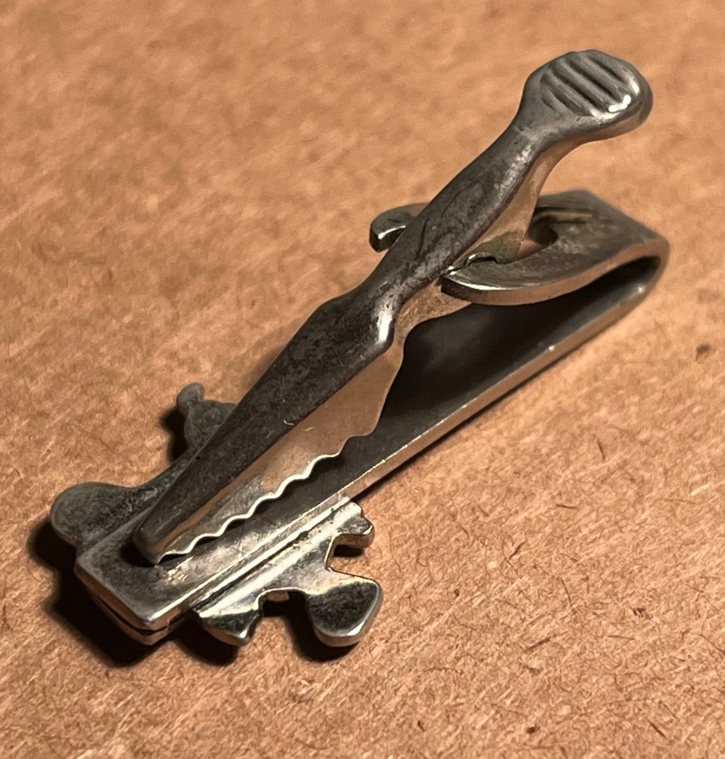 4352CBB6-36CA-4CCE-BF83-5645AF028242