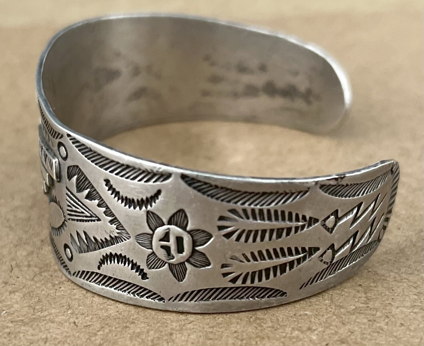 20F77D5F-2429-43DC-BE12-D72CC1DCF5A3