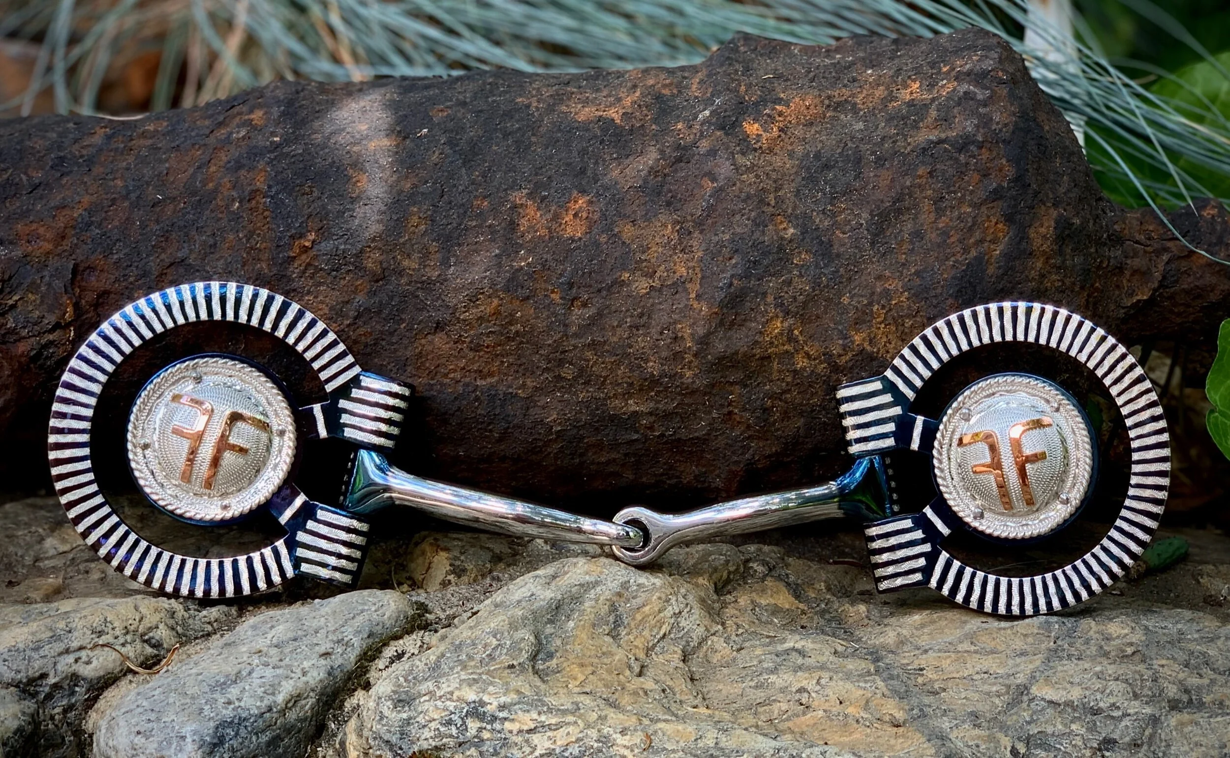 A76F09F4-DF02-4AFD-9354-D00CAC67F072