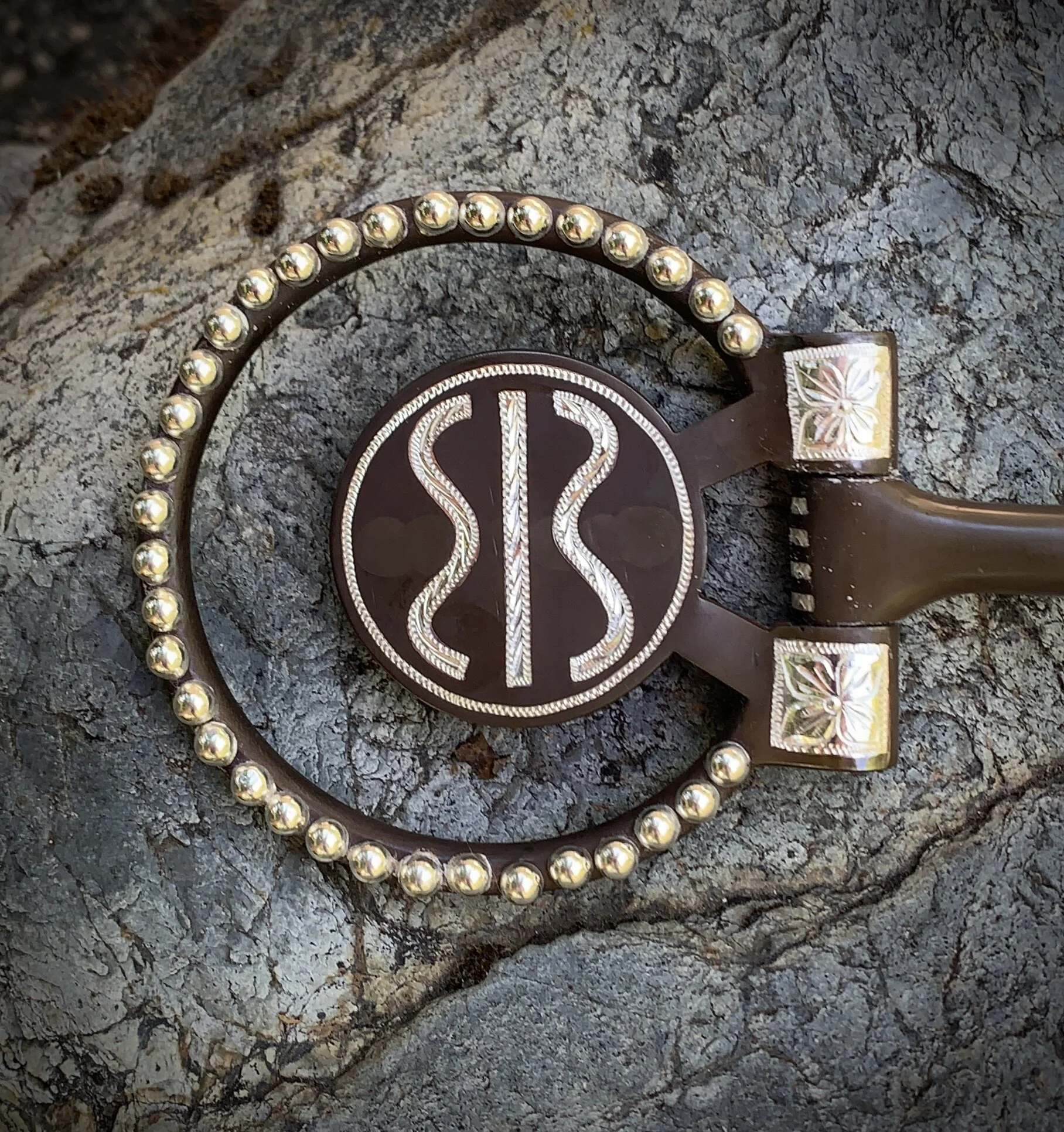 607FF6EB-4DA5-4240-AA8F-9EEC01744825