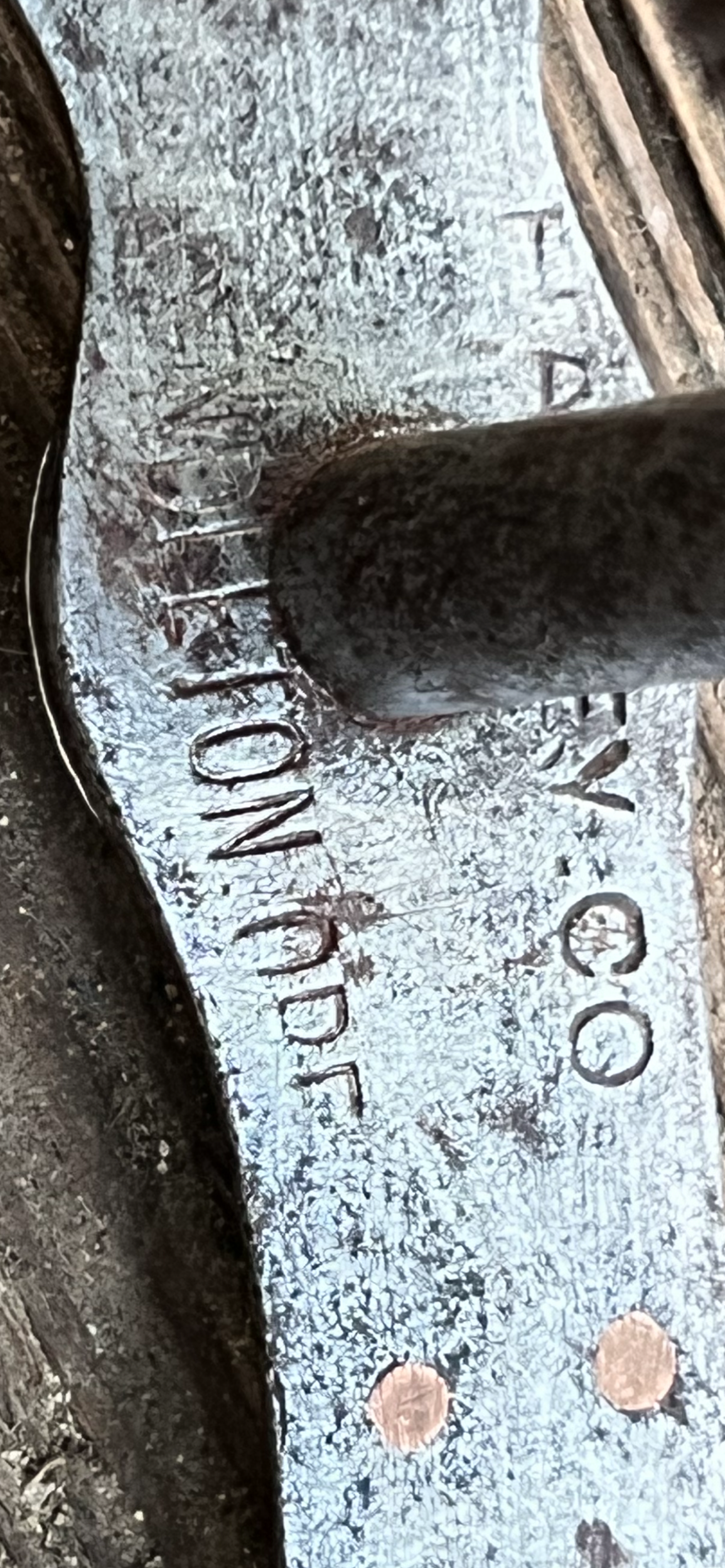 0680D4E1-F19B-4282-BBB7-E59E77DFF63A