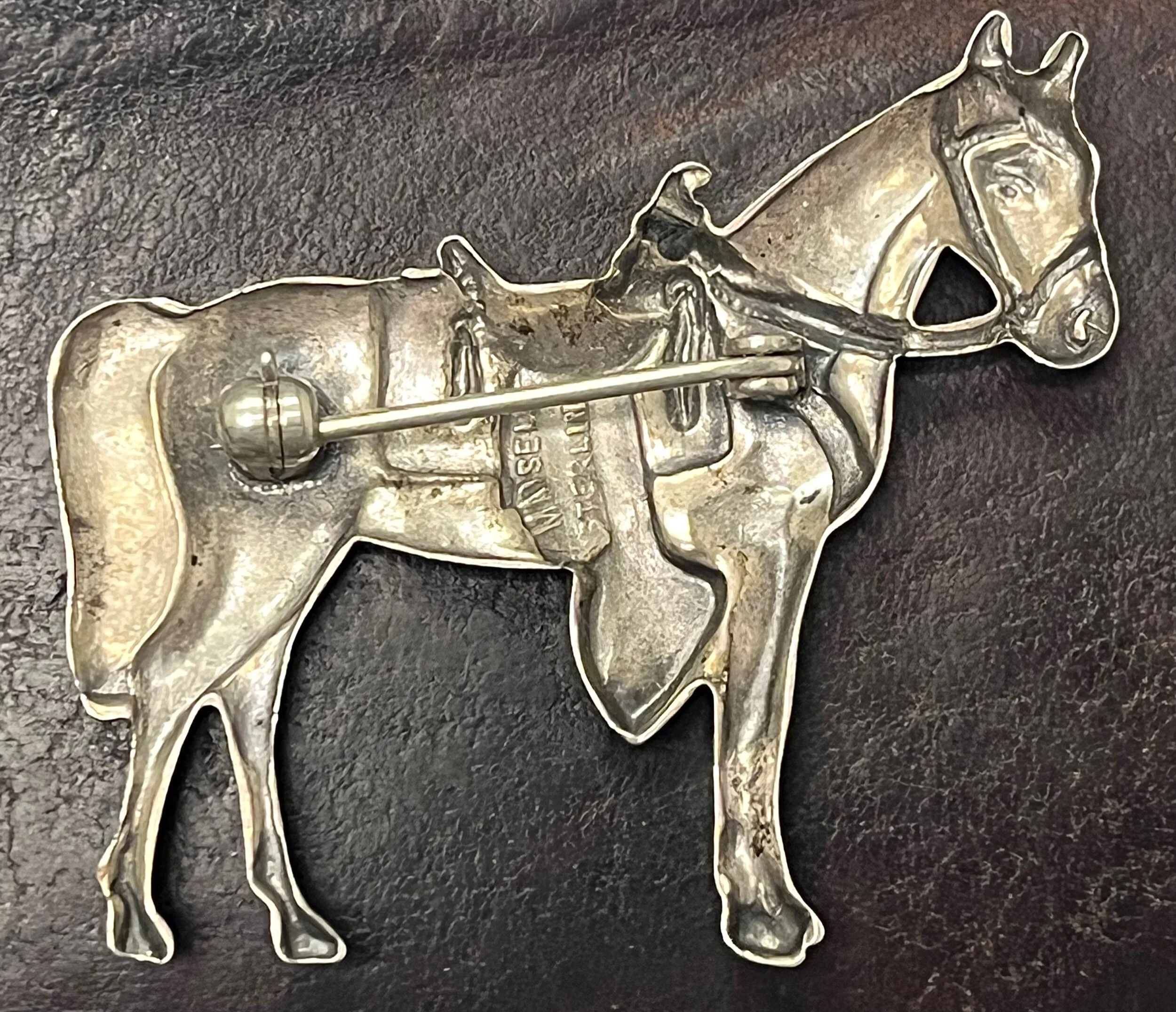 FB65A87F-6FA0-440E-ADE6-26BB998731F3