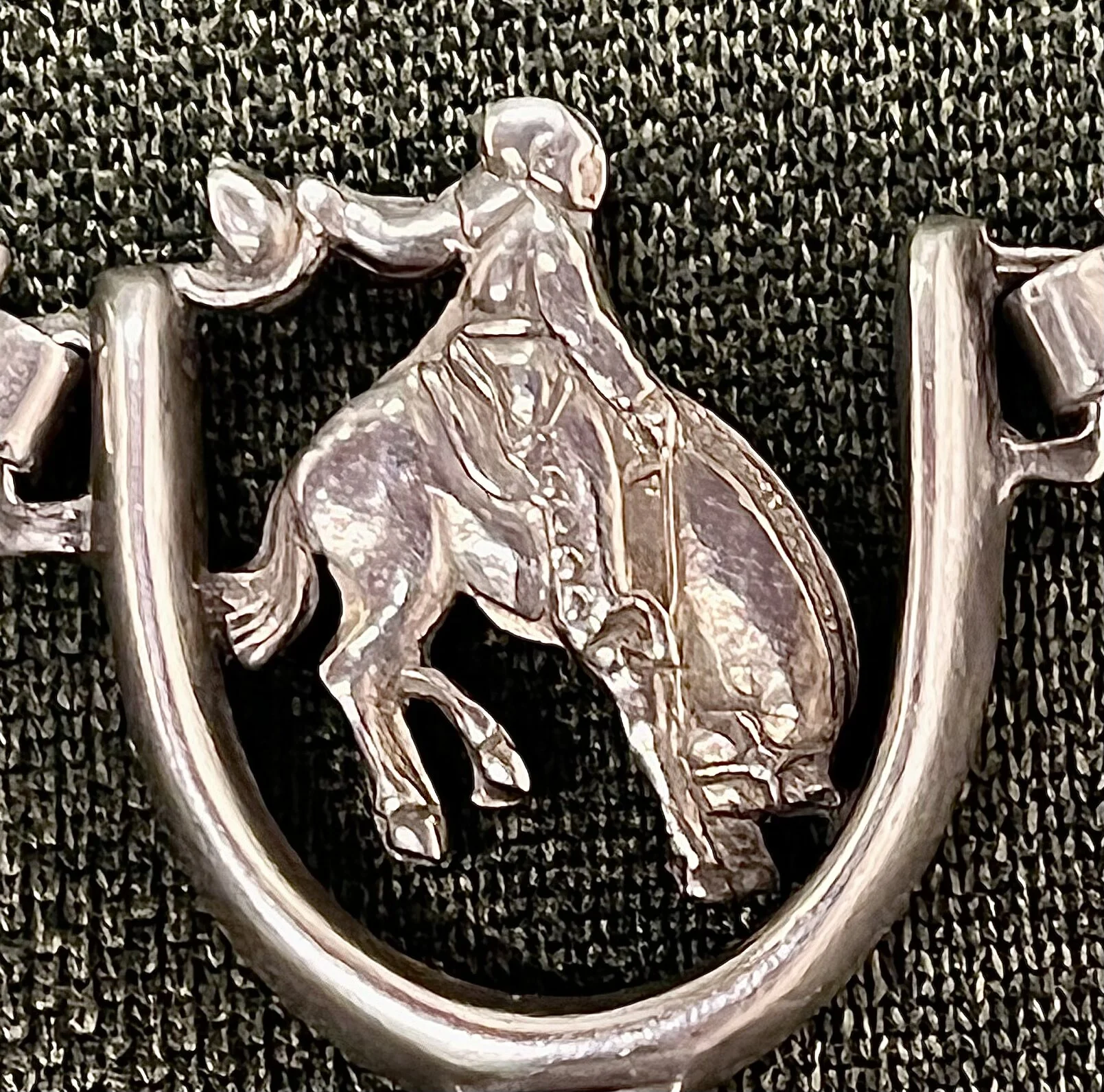 812DAE8C-5AA0-4632-AEB5-286051962C3F