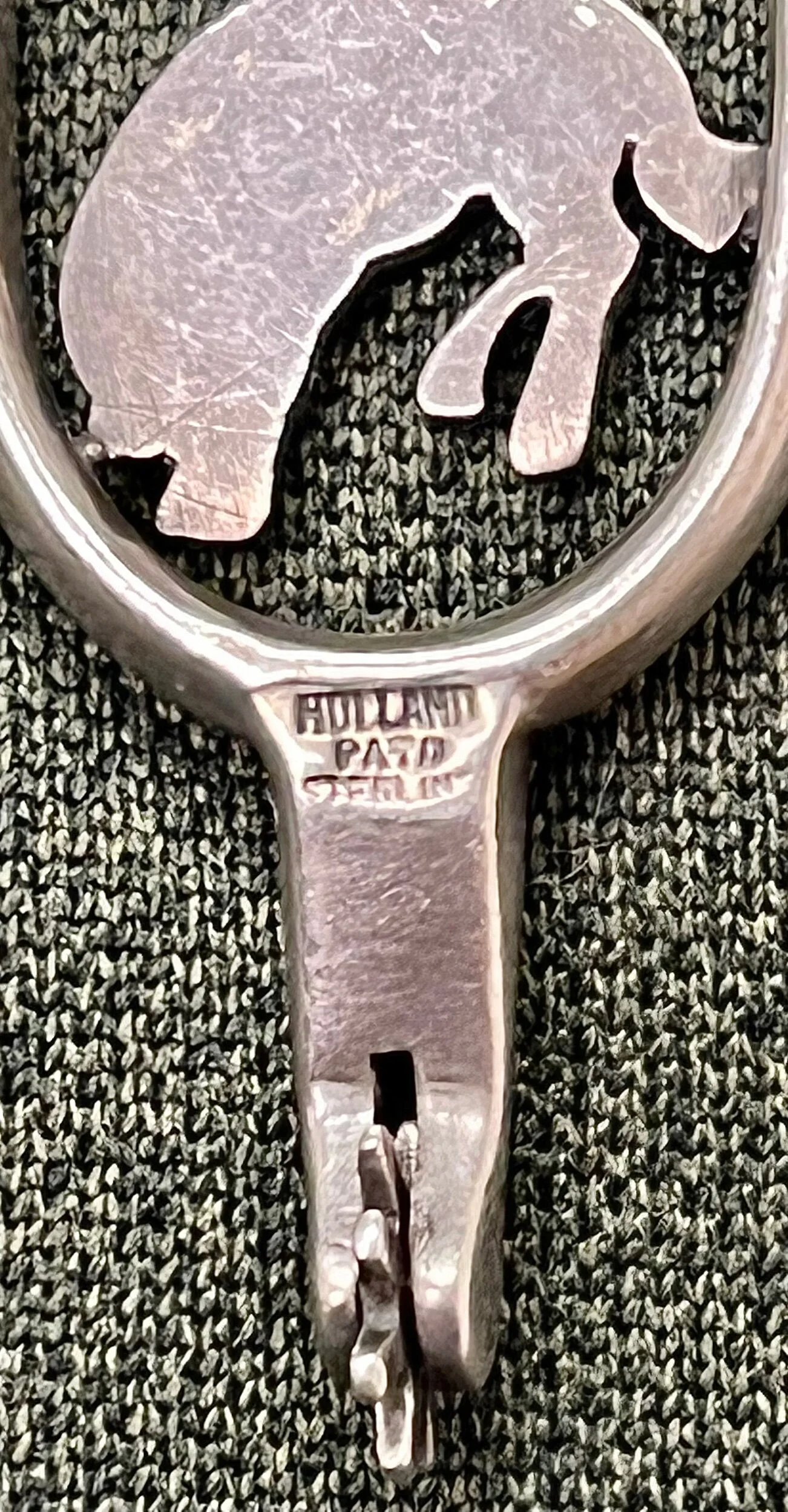 403CCD17-931C-4F56-9AD8-4837428A781B