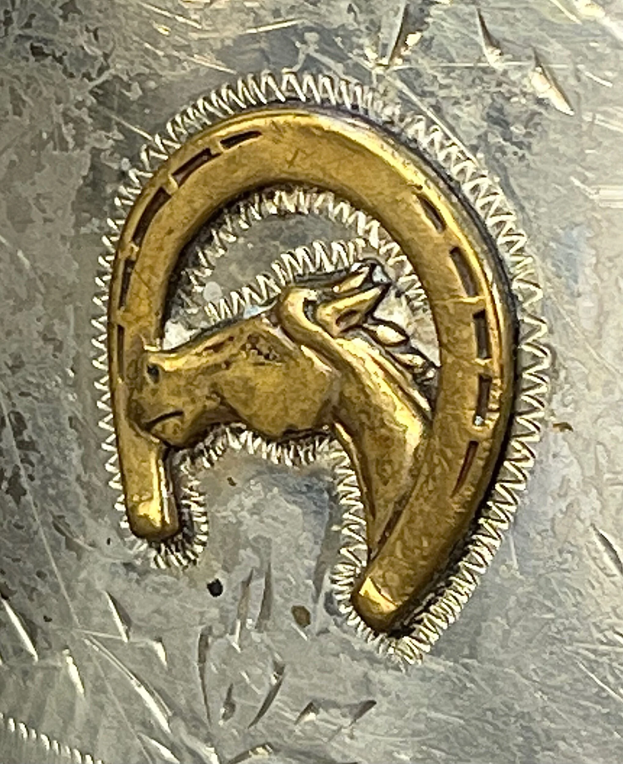 F963B392-2672-4850-80FA-4D1F40E49070