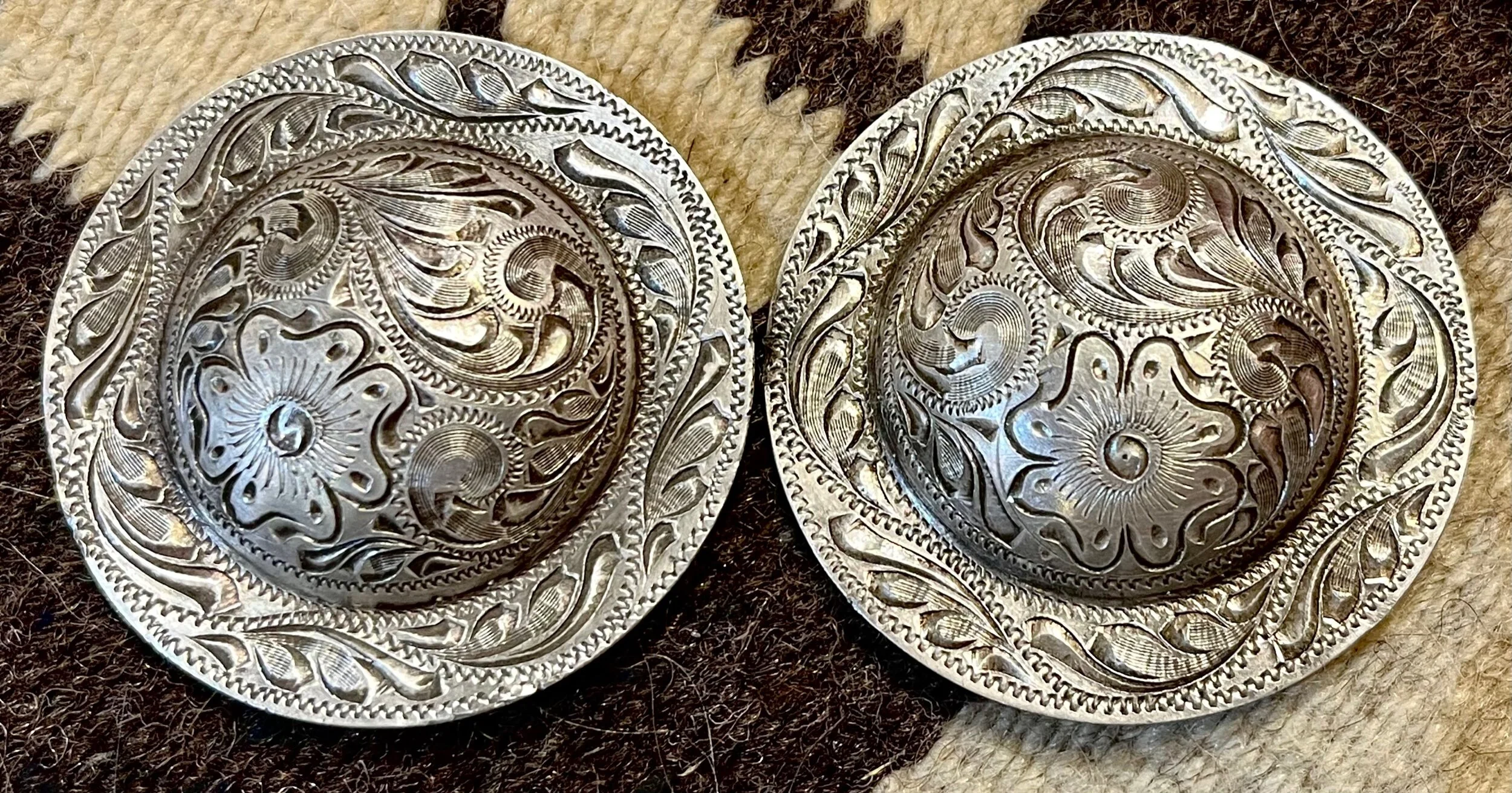 BC7CBC5A-4706-425F-AC4F-DD6DC9E893A2