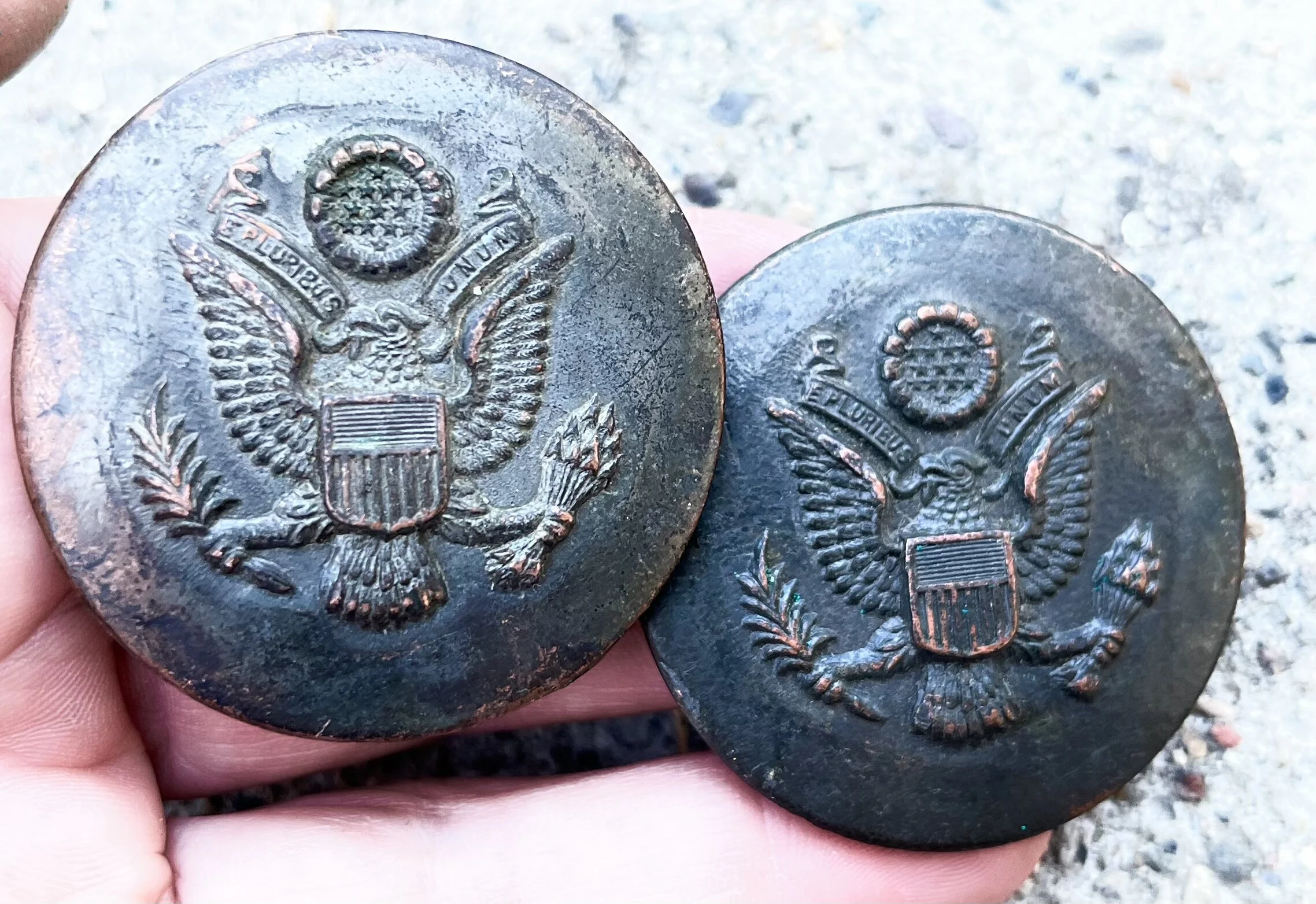 634CA780-4D0D-4987-B74F-250412809D72