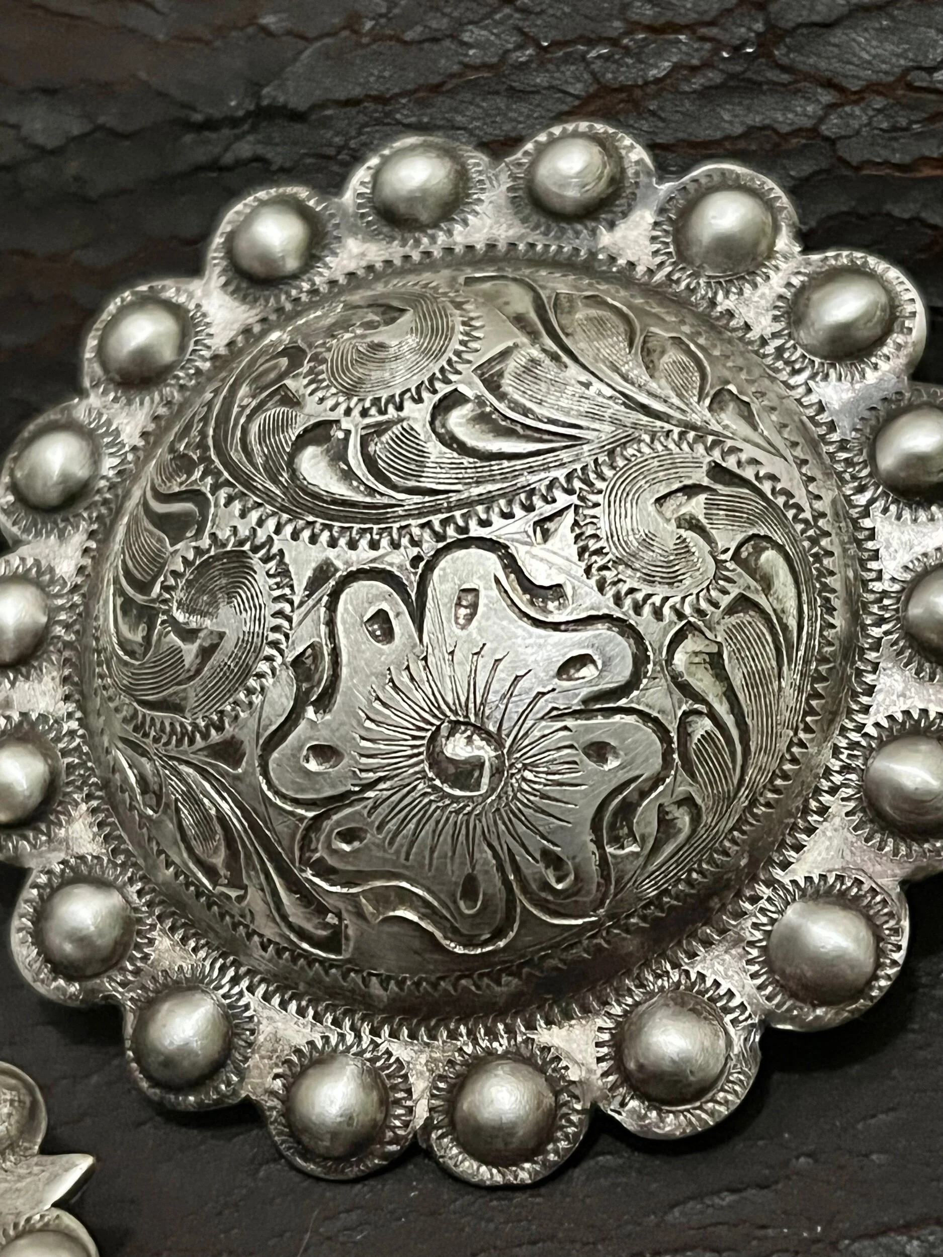 B58C2FC8-0A1B-4AA4-AF37-E03A253F02CF